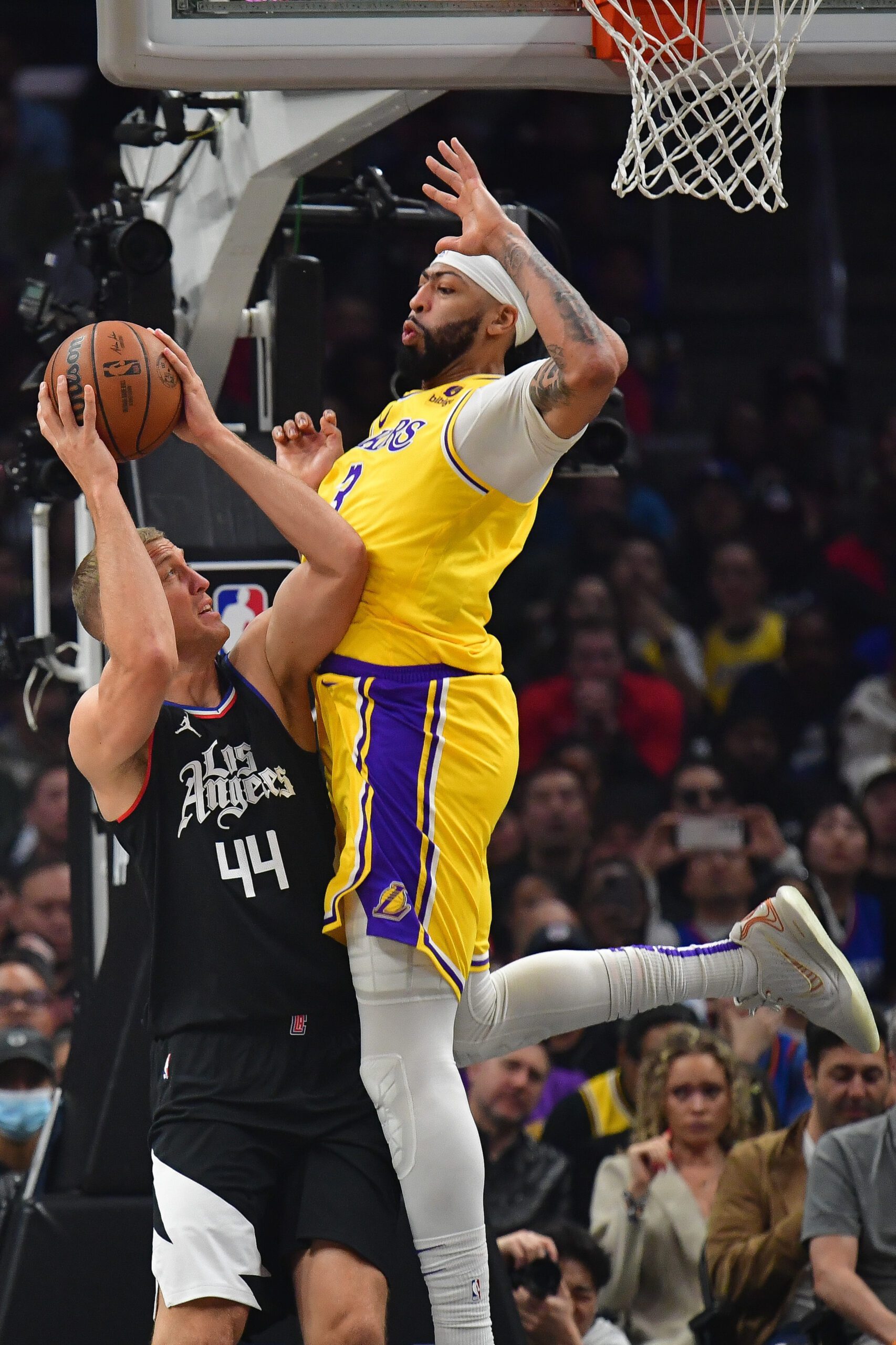 Los Angeles Lakers: Anthony Davis Confesses 'Fanboy Moment' as LeBron James Utterly Dominates Clippers 2 USATSI 22649317 scaled