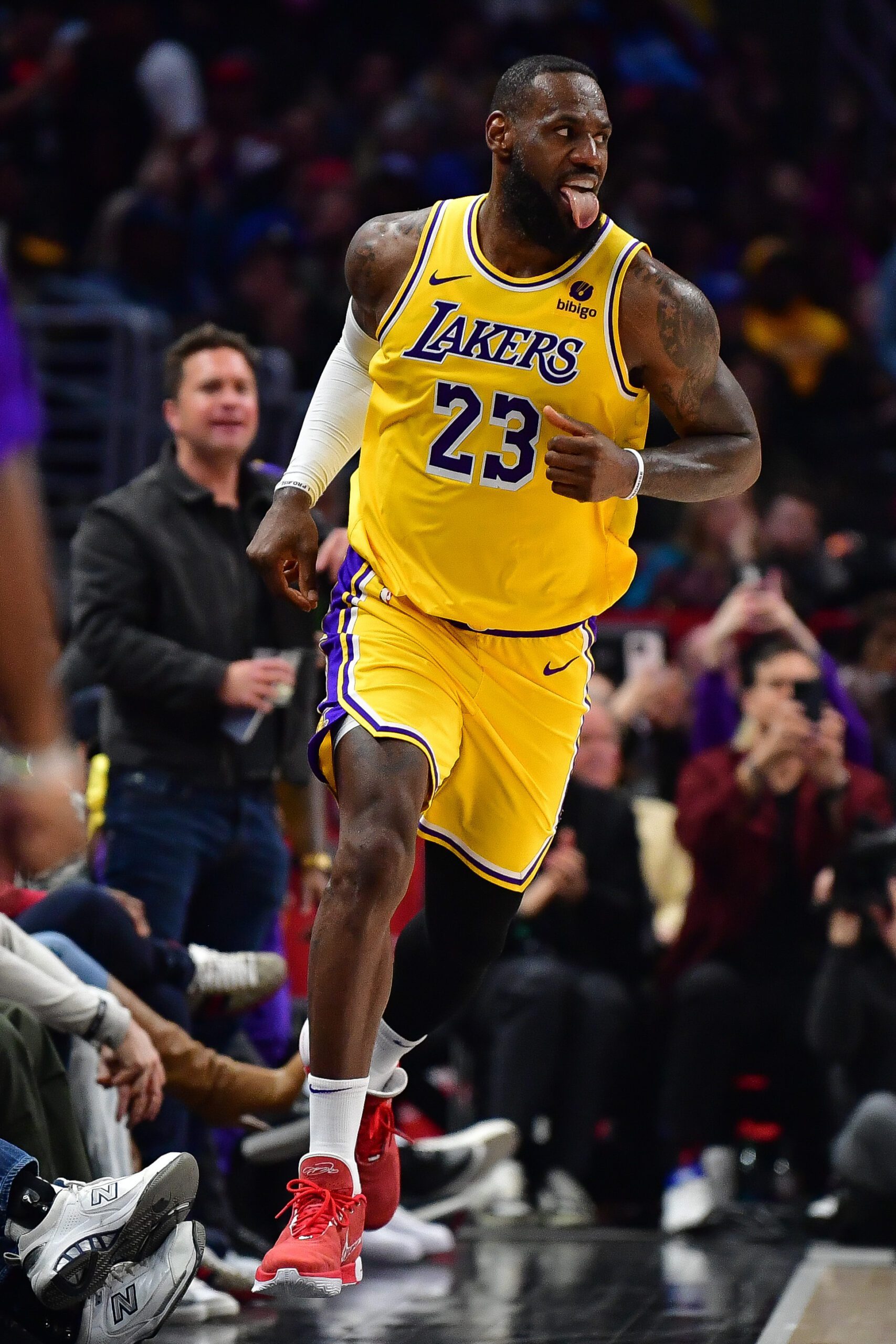 Los Angeles Lakers' LeBron James Sounds Off on Leading Massive Comeback Win Vs. Clippers: 'It's Like a Superpower' 2 USATSI 22650558 scaled