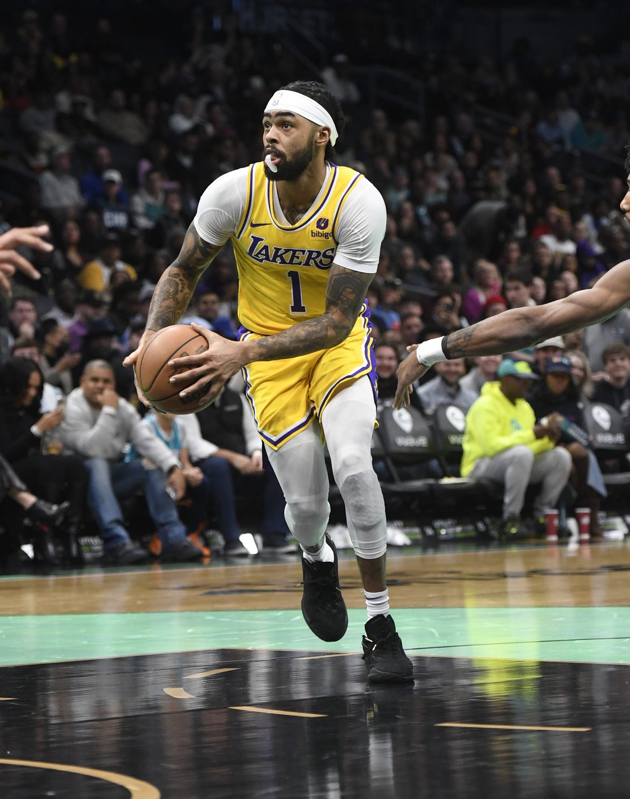 Los Angeles Lakers: Austin Reaves' Wild Takeover Vs. Bucks Draws NSFW Reaction From D'Angelo Russell 2 USATSI 22452487 168400517 lowres