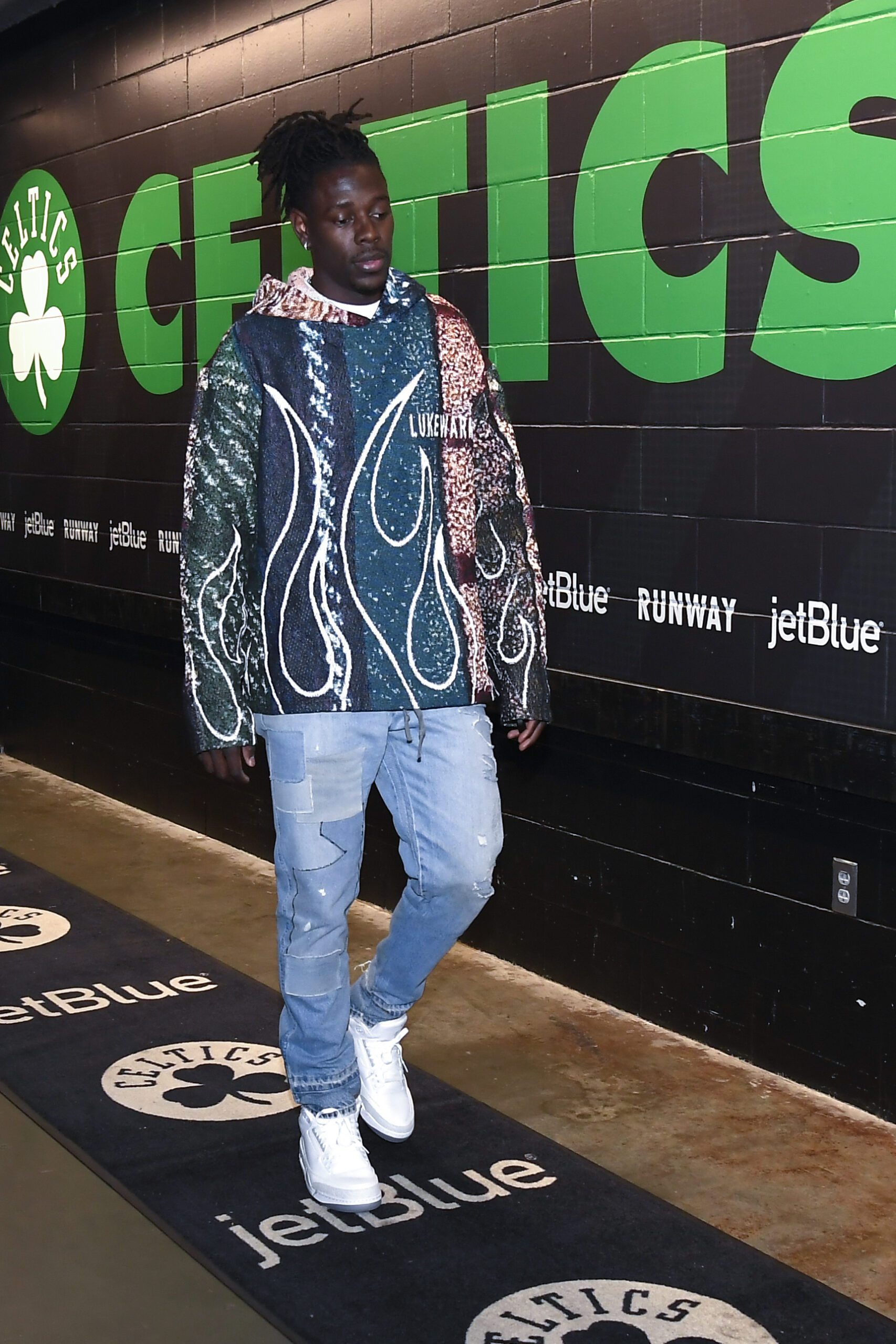 Boston Celtics: Jrue Holiday Reacts to Massive 4-Year, $135,000,000 Contract Extension 3 USATSI 22685127 scaled