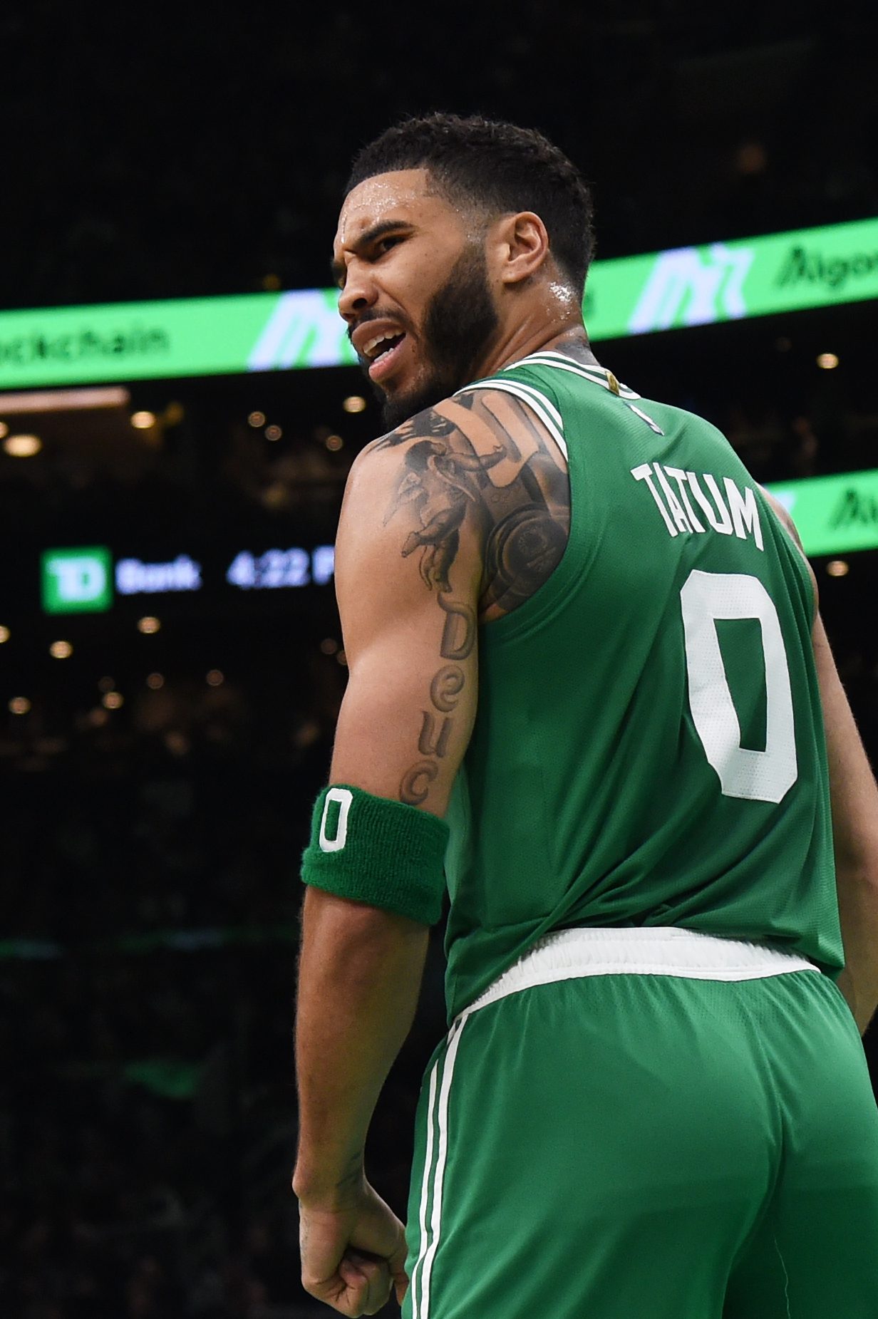 Funniest Reactions to Golden State Warriors Getting Whooped by Celtics in Disgraceful 52-Point Blowout 2 USATSI 22685434 1