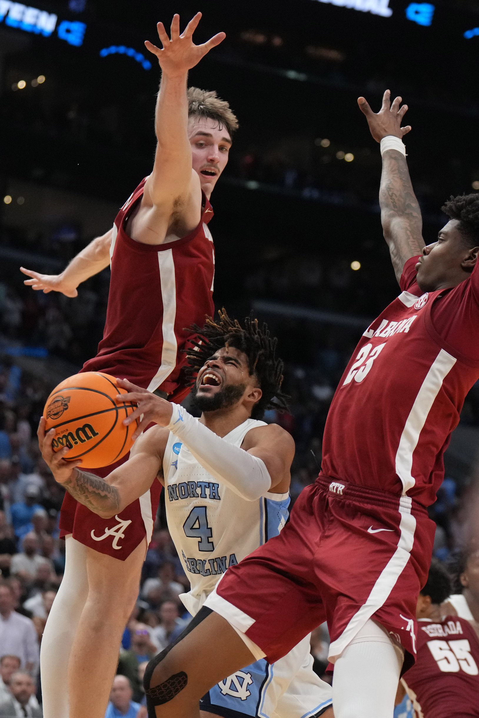WATCH: Alabama Crimson Tide's Grant Nelson Delivers TWO Game-Sealing Blocks in Massive Upset of North Carolina 3 USATSI 22893538 168400517 lowres