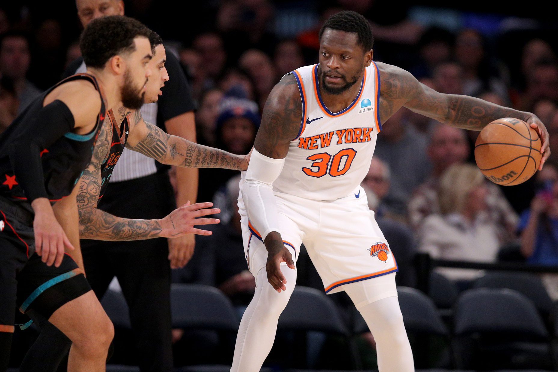 New York Knicks Rumors: Insider Drops Truth Bomb on Julius Randle's Future in New York Amid 2024 Trade Chatter 2 Tyus Jones, Washington Wizards, New York Knicks, Julius Randle