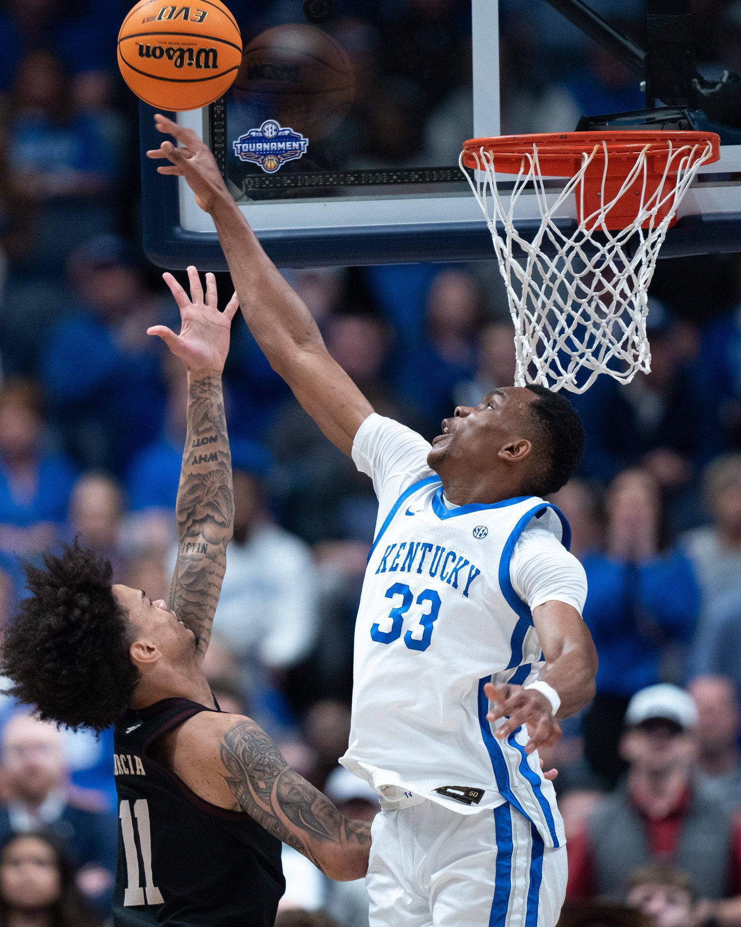 Kentucky Wildcats: Intimidating Big Man Makes Strong Declaration on Future Amid Mark Pope's Lexington Arrival 1 Kentucky Wildcats, Ugonna Onyenso