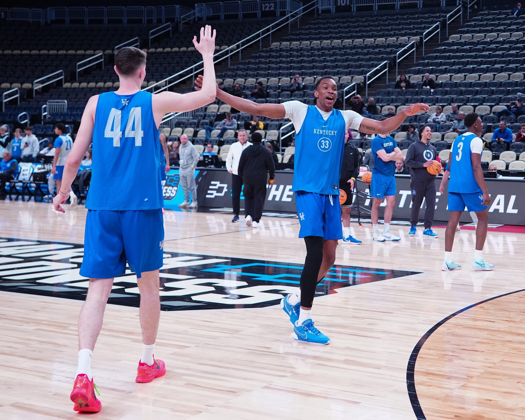 Kentucky Wildcats: Intimidating Big Man Makes Strong Declaration on Future Amid Mark Pope's Lexington Arrival 2 Kentucky Wildcats, Ugonna Onyenso