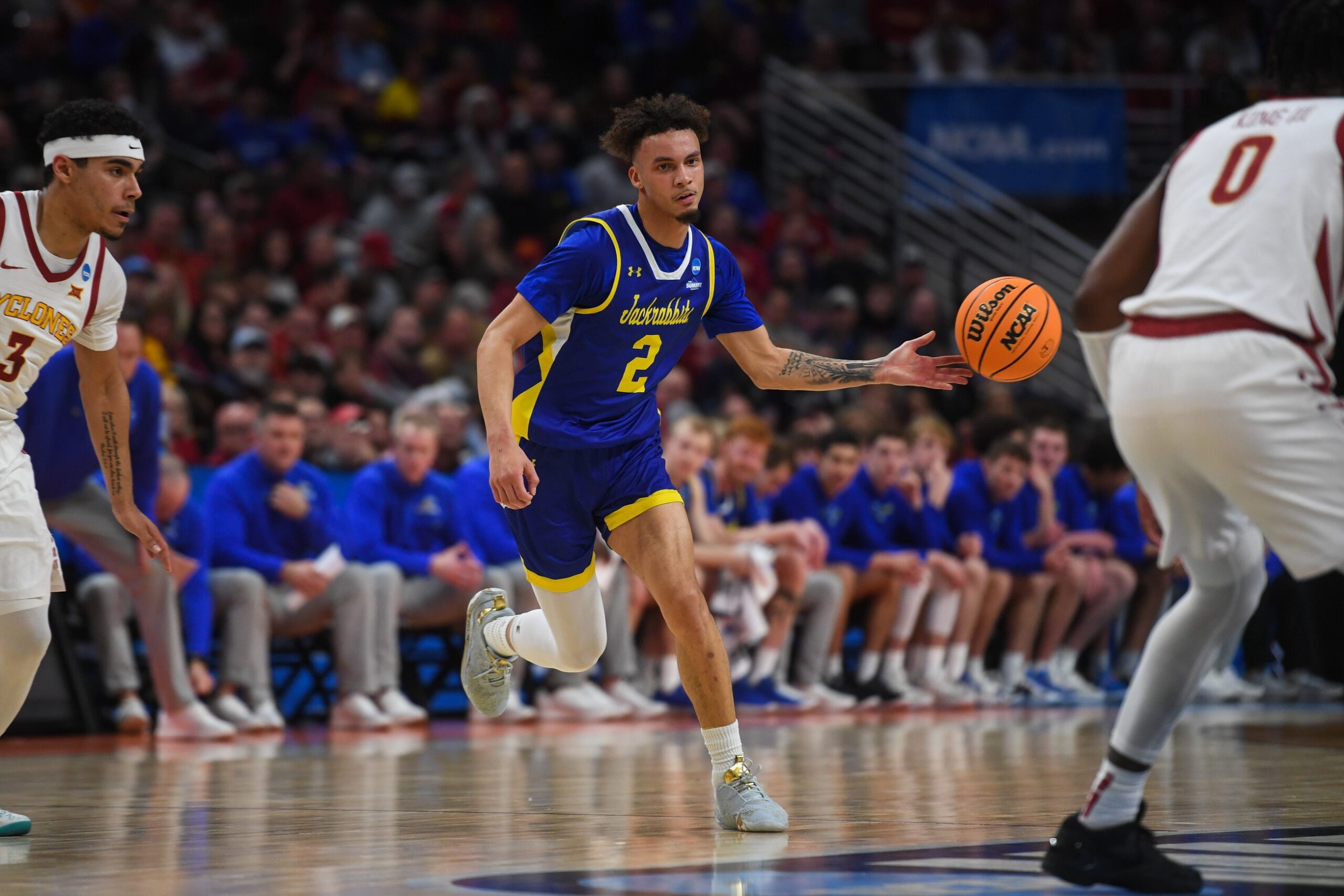 Kansas Jayhawks Secure Commitment of 18.8 PPG Scorer in Huge Transfer Portal Acquisition 1 Zeke Mayo