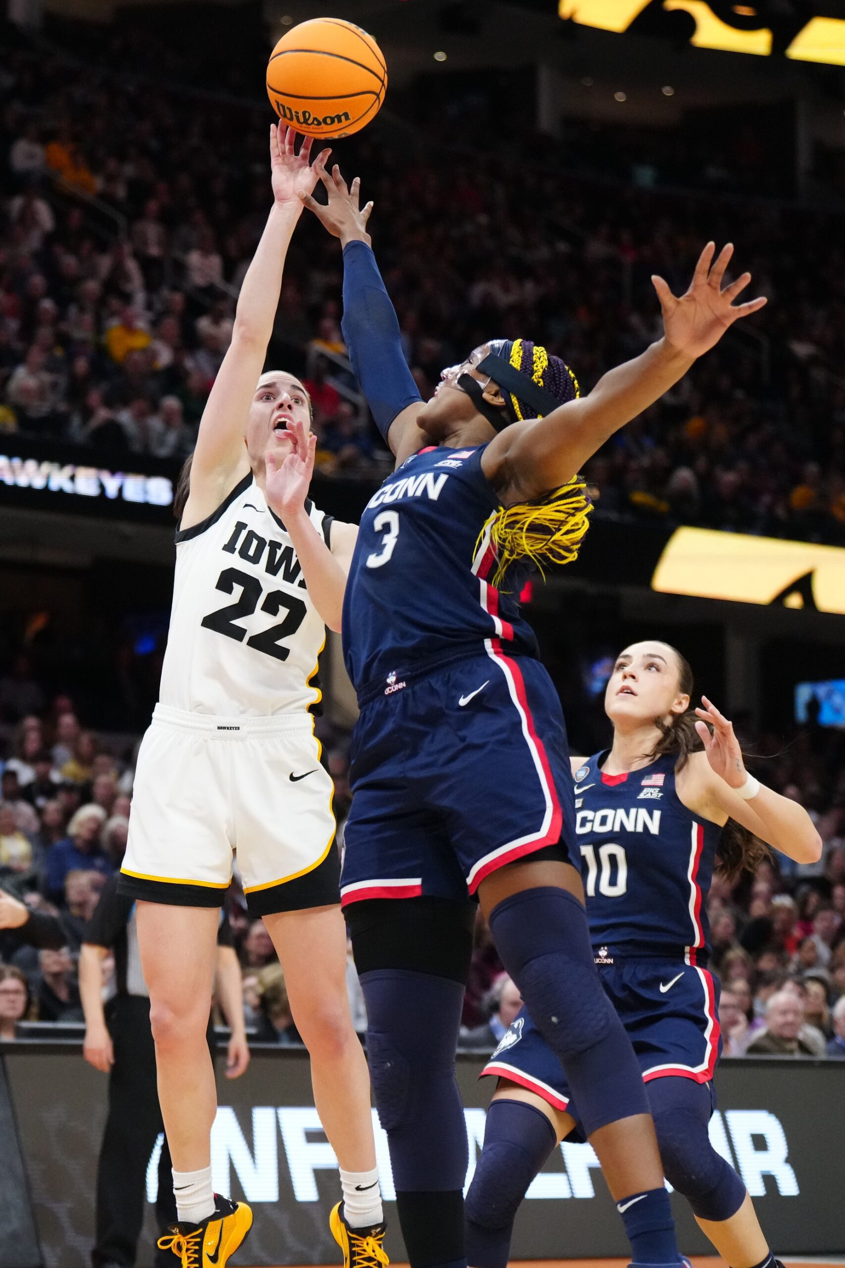 "Championship": Caitlin Clark's Makes 2025 WNBA Season Goal Perfectly Clear 4 Iowa Hawkeyes, Caitlin Clark