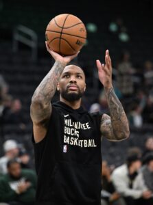 Milwaukee Bucks: 8x All-Star Damian Lillard Is Advocating for a Massive NBA Rule Change 2 Milwaukee Bucks, Damian Lillard