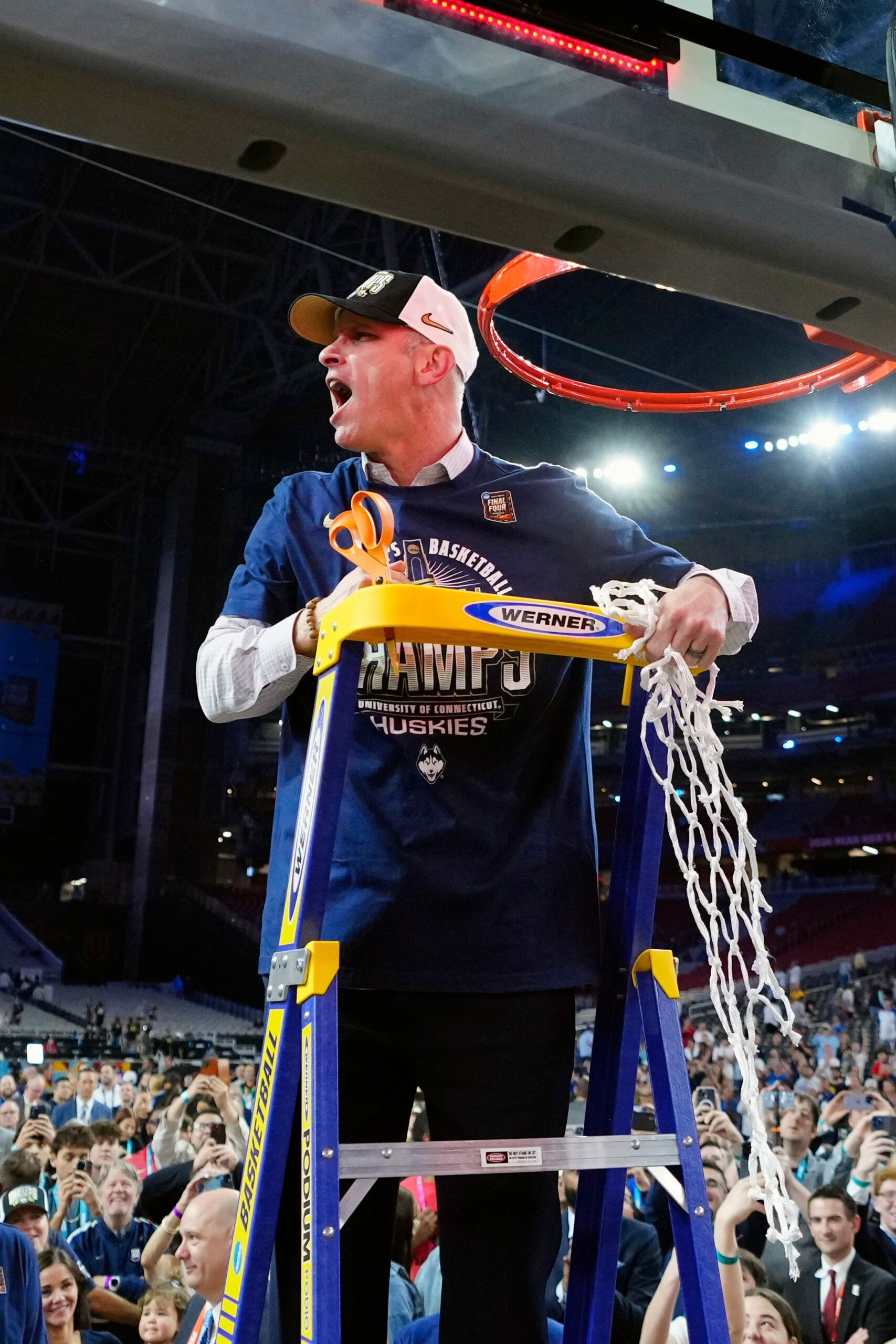 UConn Huskies vs Purdue Boilermakers Finale Draws Big Crowds, NCAA Reveals 2 UConn Huskies, Dan Hurley