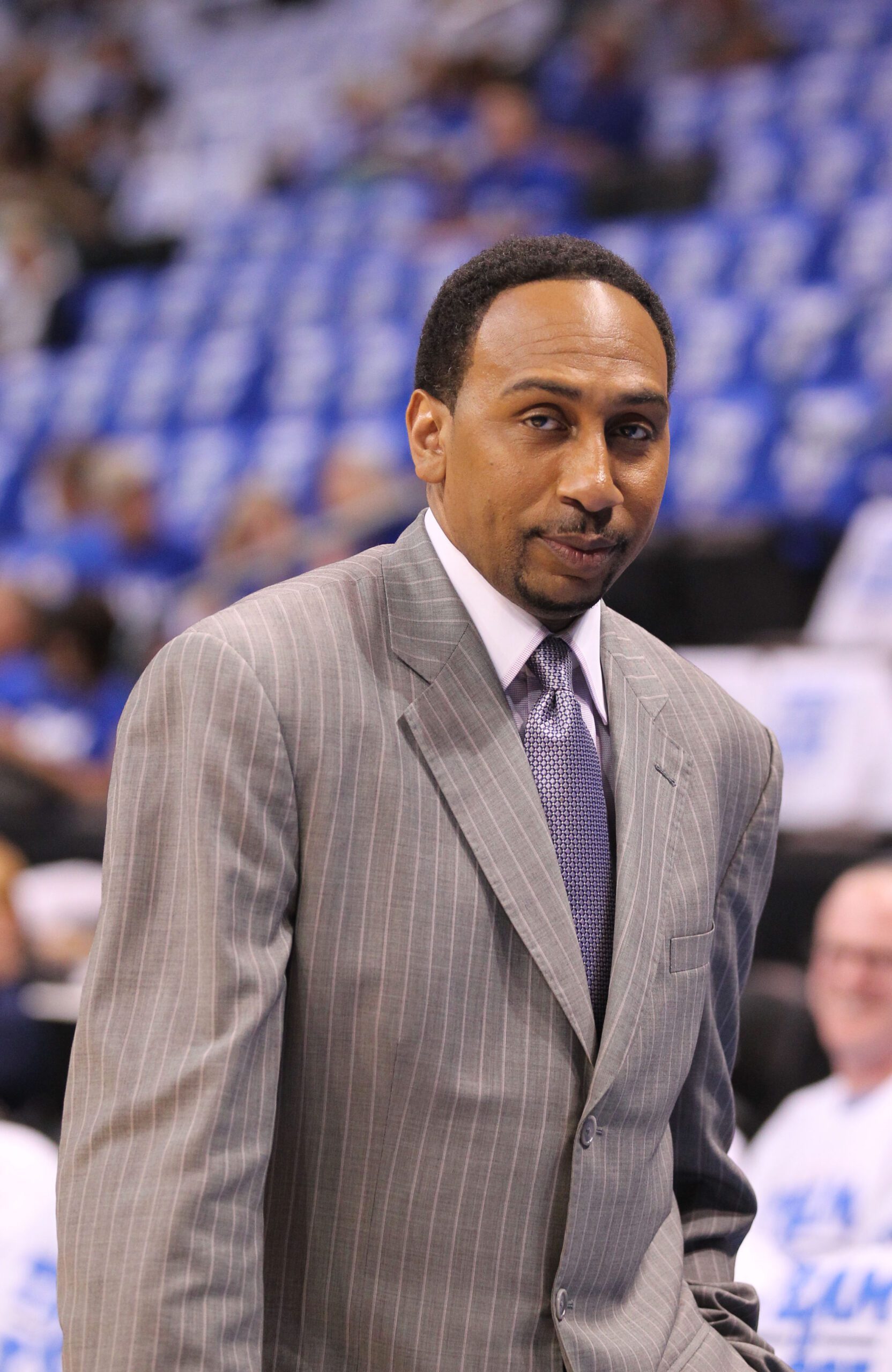 New York Knicks: Stephen A Smith Holds Back Tears After News of Julius Randle's Season-Ending Injry 2 Chicago Bulls, Stephen A. Smith