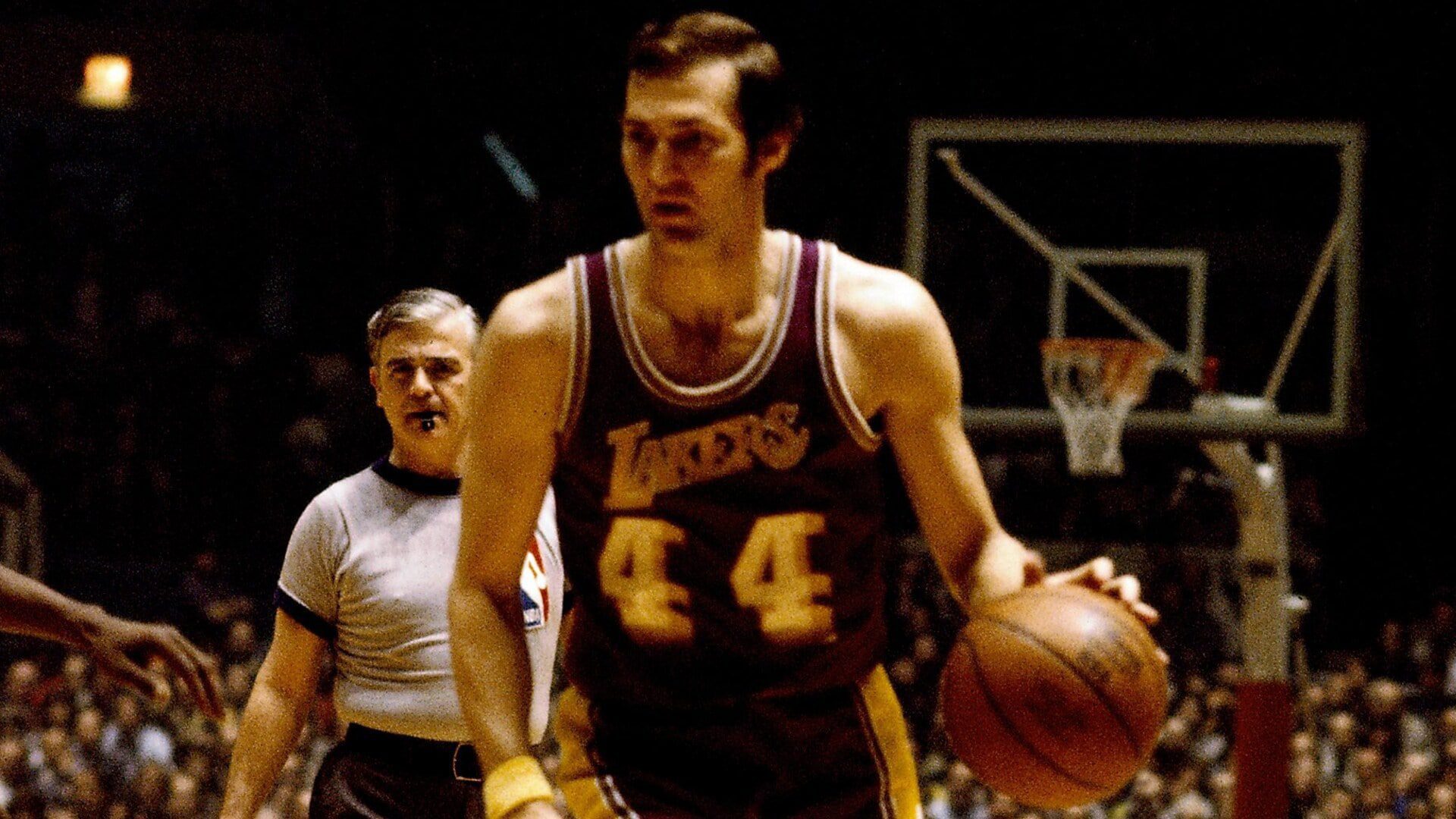 Los Angeles Lakers Legend Jerry West Passes Away, Age 86 2 Jerry West, Los Angeles Lakers
