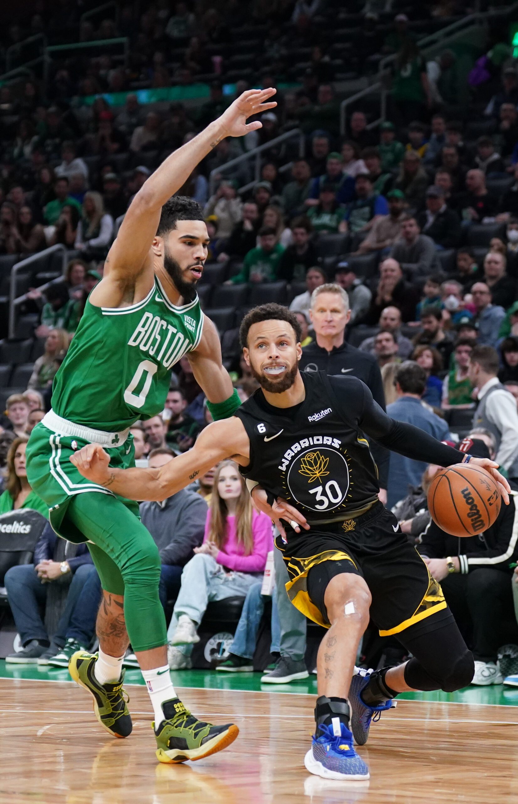 Golden State Warriors: Stephen Curry Following in LeBron James' Footsteps With Huge Post-NBA Career Move 3 USATSI 19820563 scaled