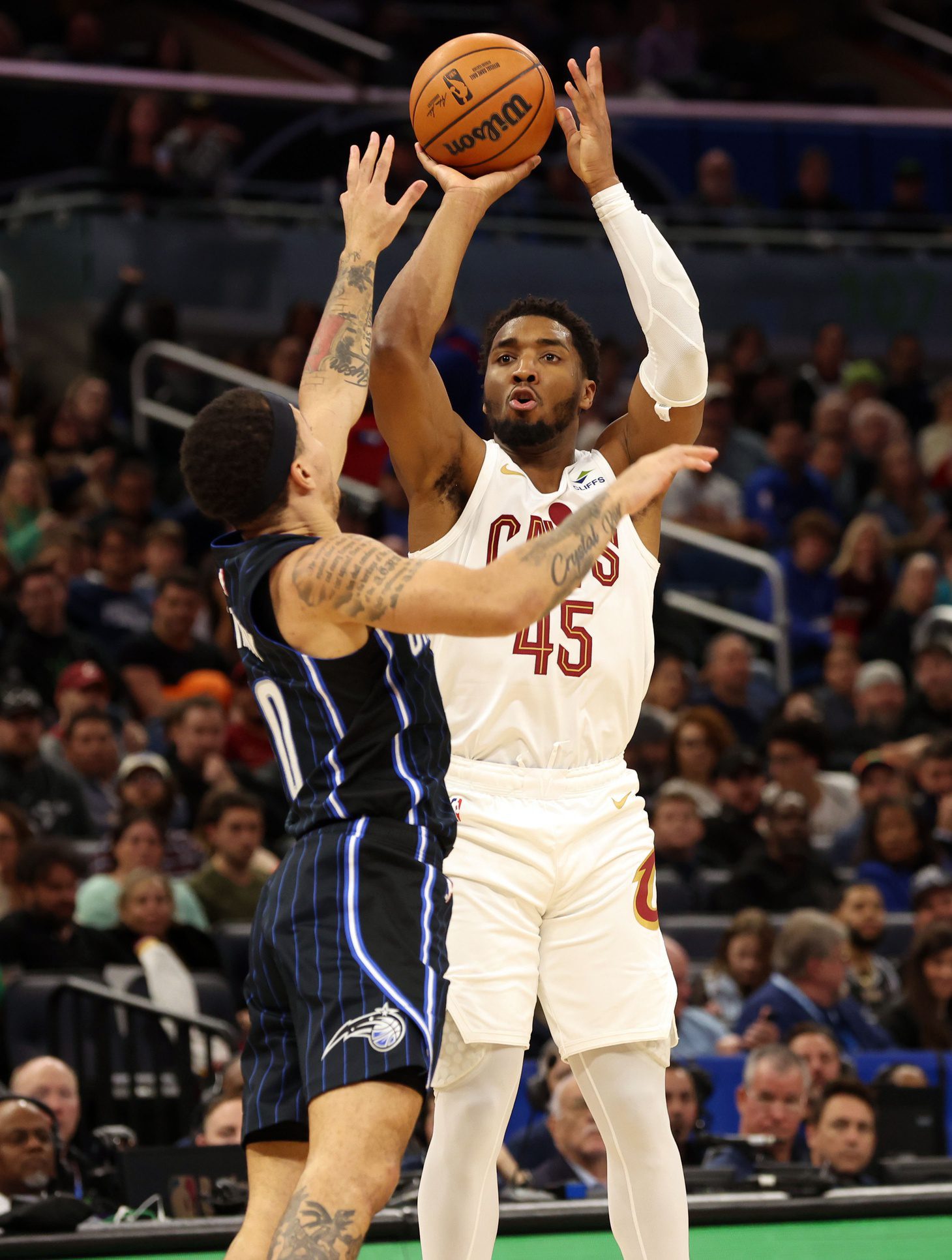 Donovan Mitchell's Potential Alluring Cleveland Cavaliers Contract Move, Revealed 4 Cleveland Cavaliers, Donovan Mitchell