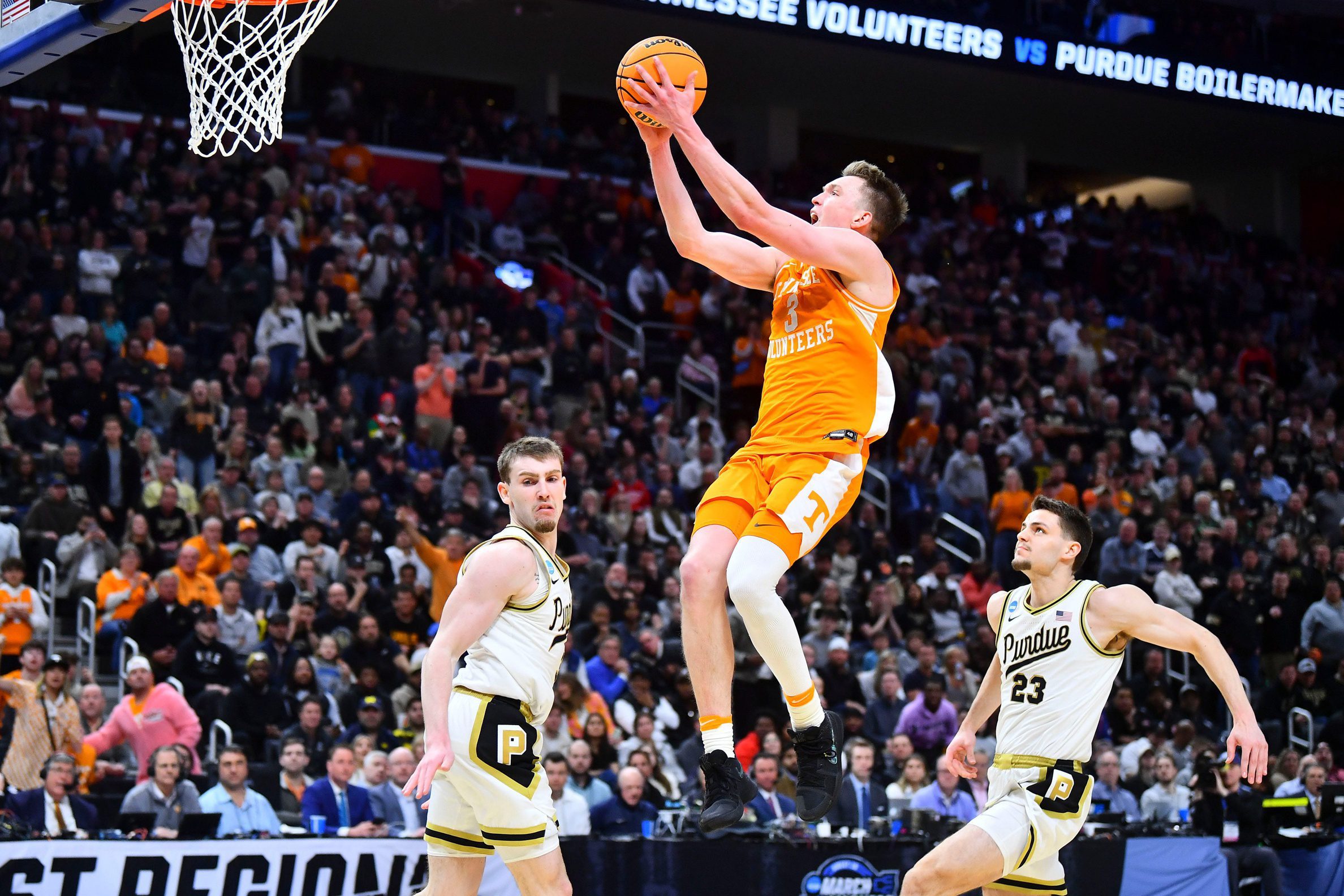 San Antonio Spurs' Take Scary Scoring Machine to Pair up with Victor Wembanyama in Intriguing ESPN Mock Draft 3 NBA Draft, Dalton Knecht