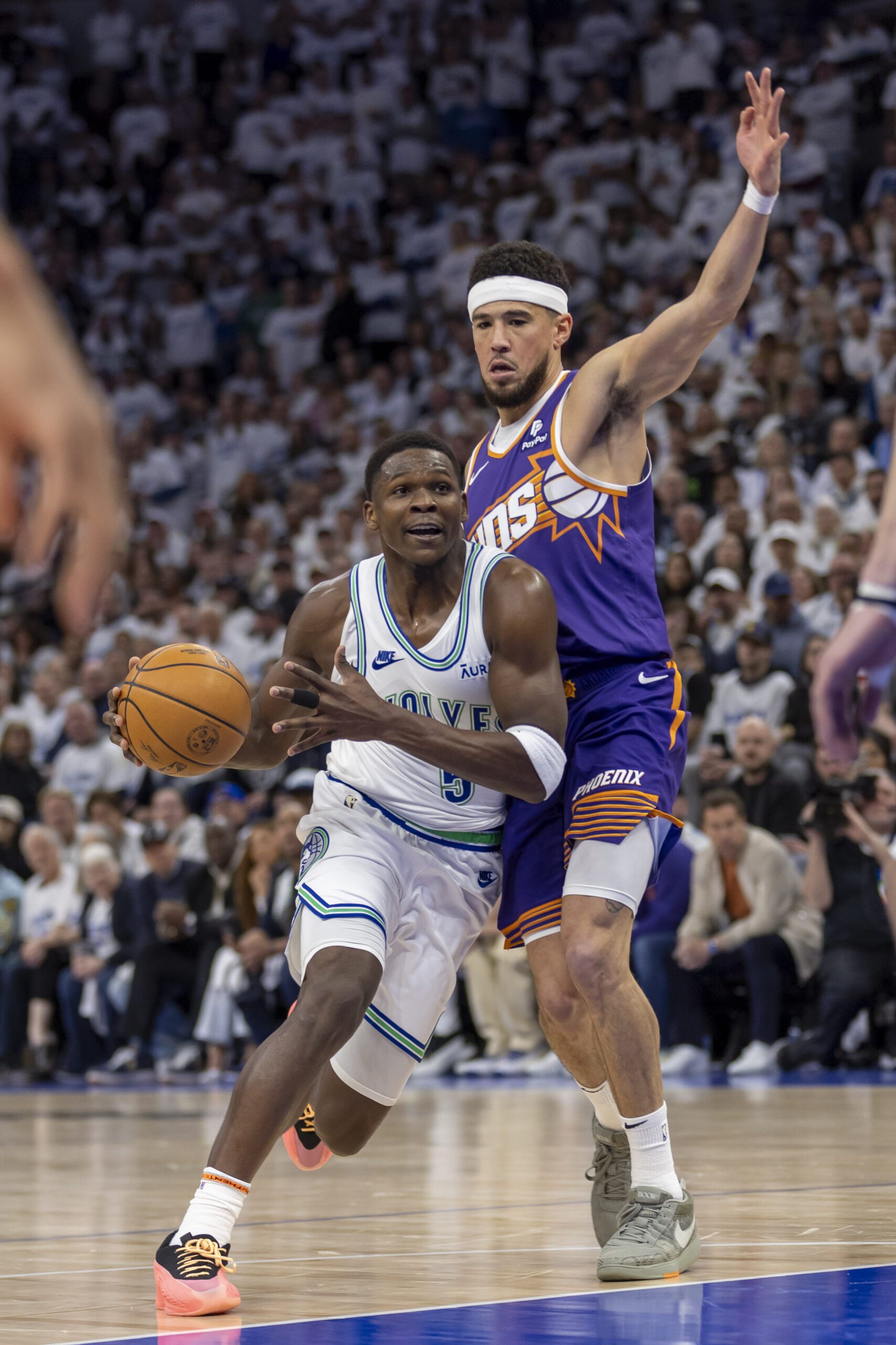 NBA GM Links Devin Booker To Potential San Antonio Spurs, Oklahoma City Thunder Trade 1 Phoenix Suns, Devin Booker