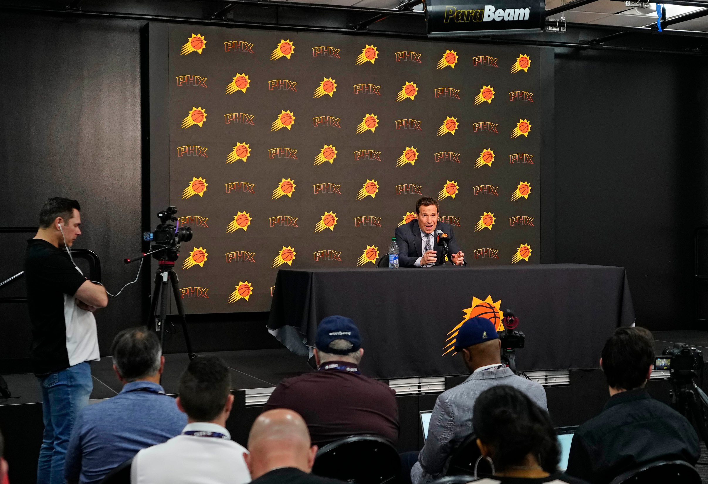 Phoenix Suns' New GM Expressed His Loyalty to Mat Ishbia 3 Phoenix Suns, Mat Ishbia, Frank Vogel, Phoenix Suns news, Phoenix Suns rumors