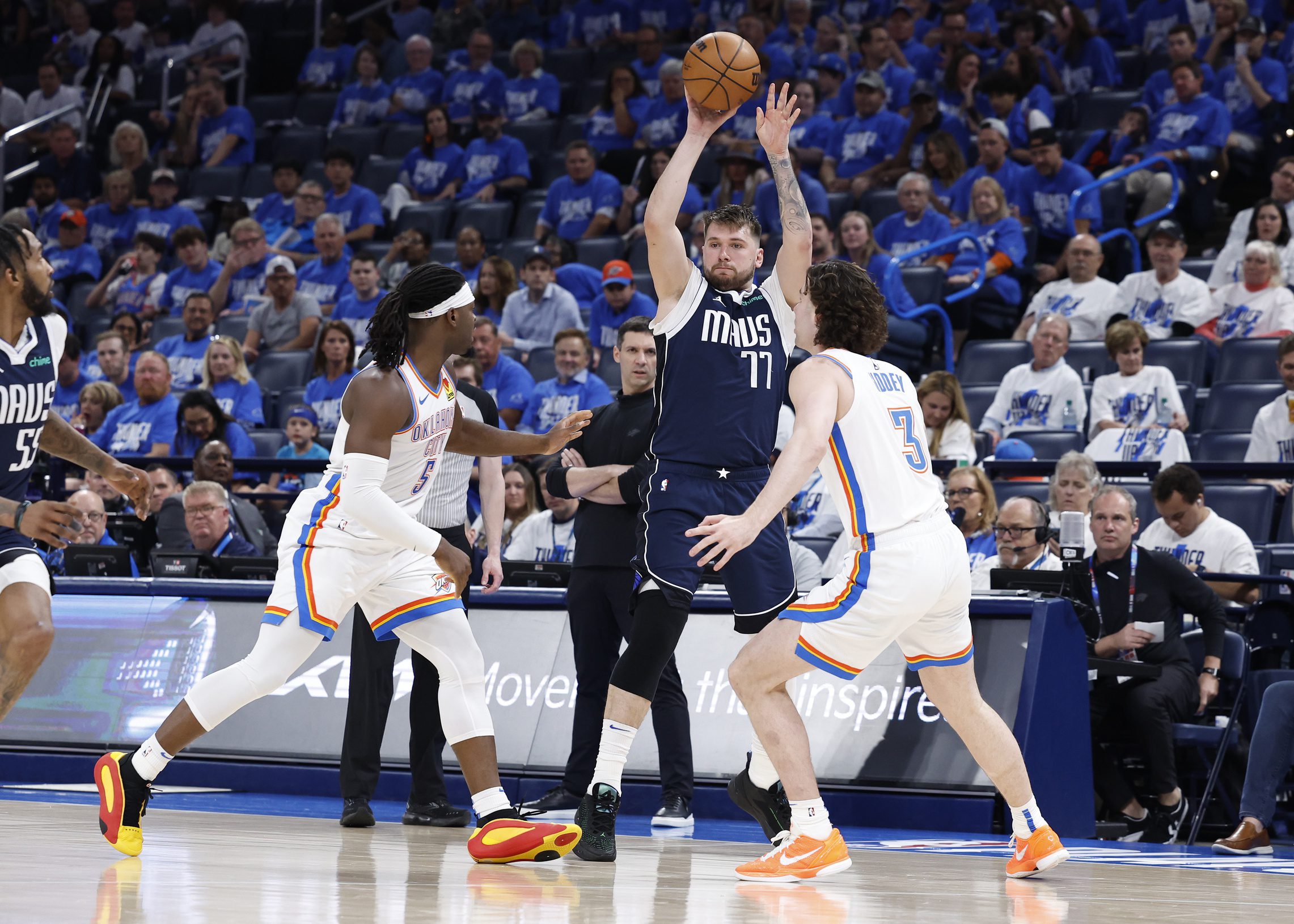 Dallas Mavericks: Luka Doncic Uncertain to Play in Game 3 Vs. Oklahoma City Thunder, Per Report 2 Dallas Mavericks, Luka Doncic, Dallas Mavericks news, Luka Doncic, news