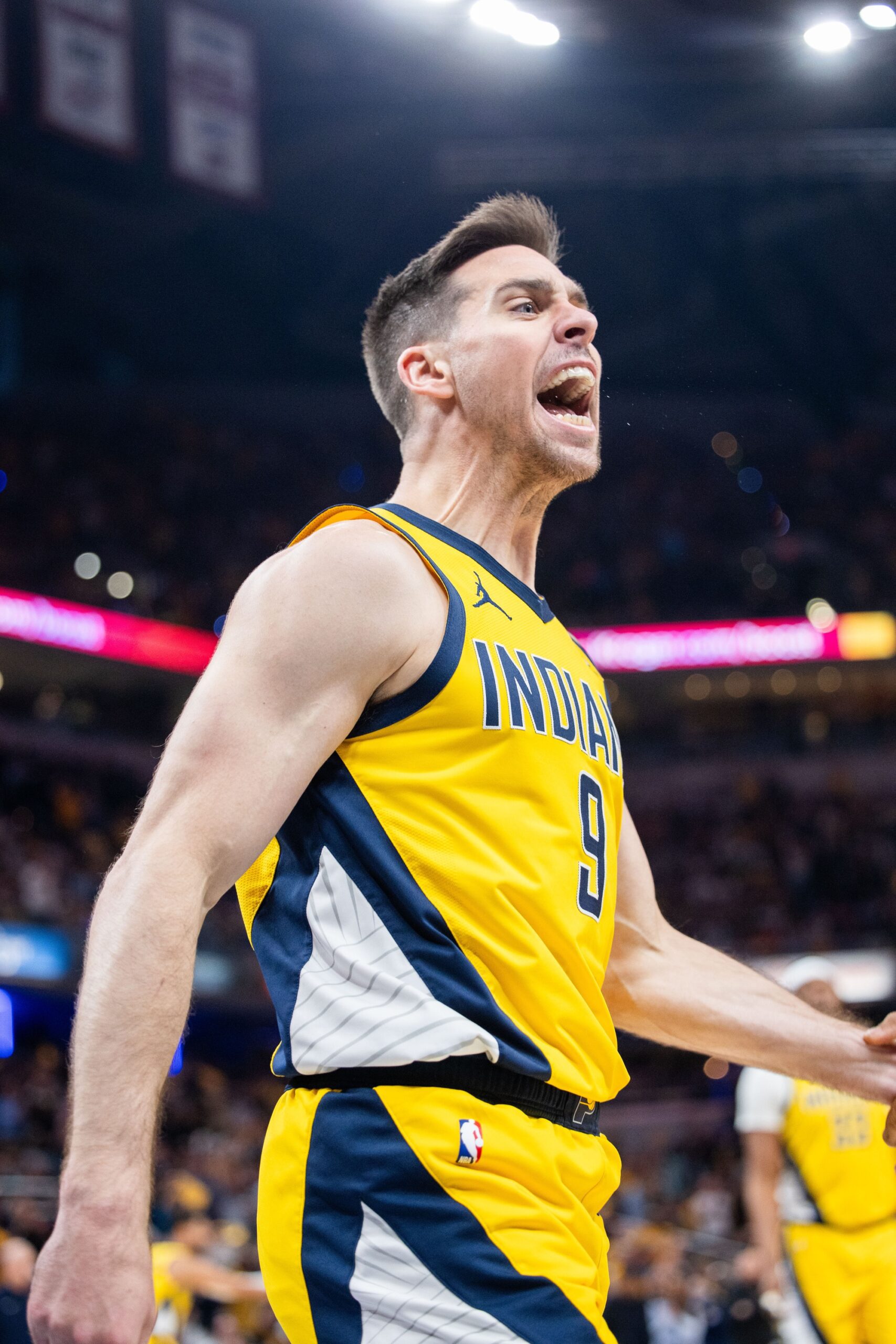 Indiana Pacers: Fans Pour Praises on Unheralded Hero After Back-to-Back Wins vs New York Knicks 3 Indiana Pacers, TJ McConnell, Indiana Pacers news, TJ McConnell news, Knicks Pacers, Knicks Pacers series