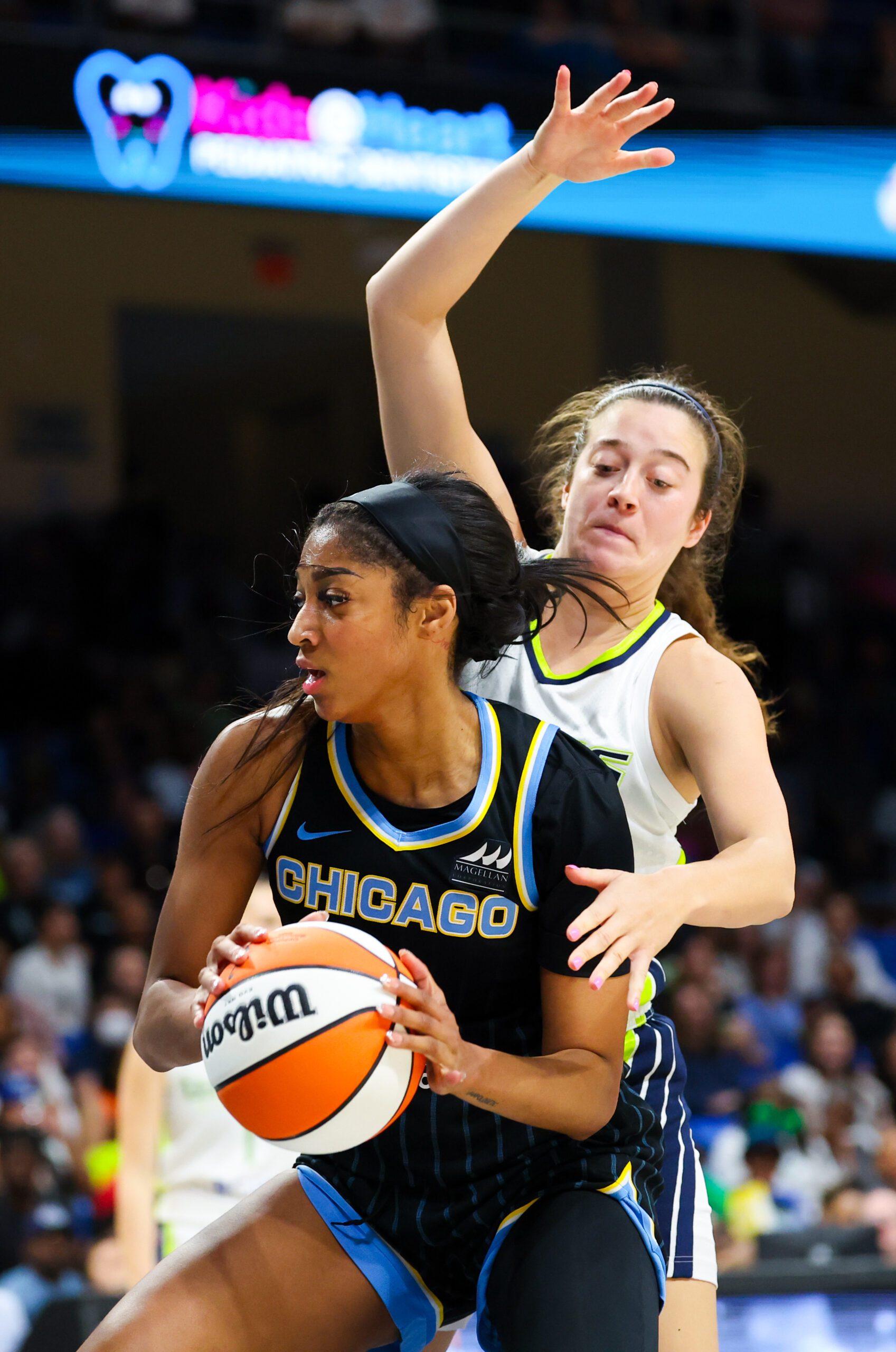 WNBA: Angel Reese Drops Ultimate Praise for Candace Parker After Breaking Her Record 1 Chicago Sky, Angel Reese
