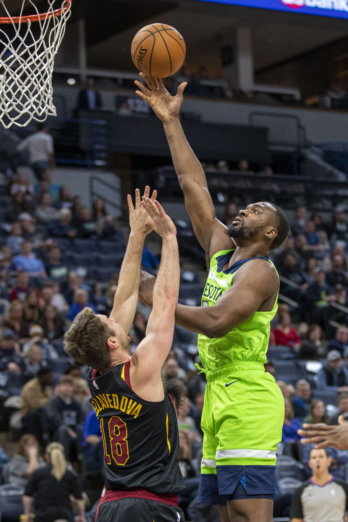 NBA News: Former Lottery Pick Reveals Shocking Details of Horrific Shanghai Sharks Experience: 'They Using Weapons' 1 USATSI 13846138 168400517 lowres