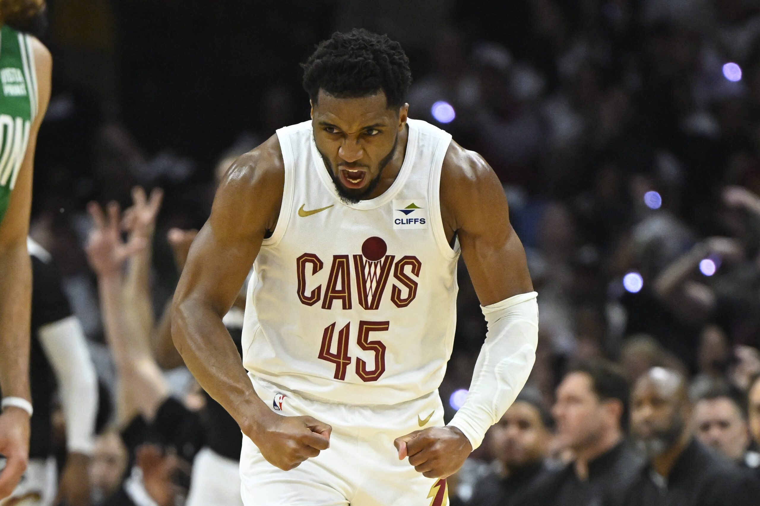 Cleveland Cavaliers: Donovan Mitchell Drops Blunt Take on the Challenge of Coming Back From a 0-2 Deficit 3 Cleveland Cavaliers, Donovan Mitchell