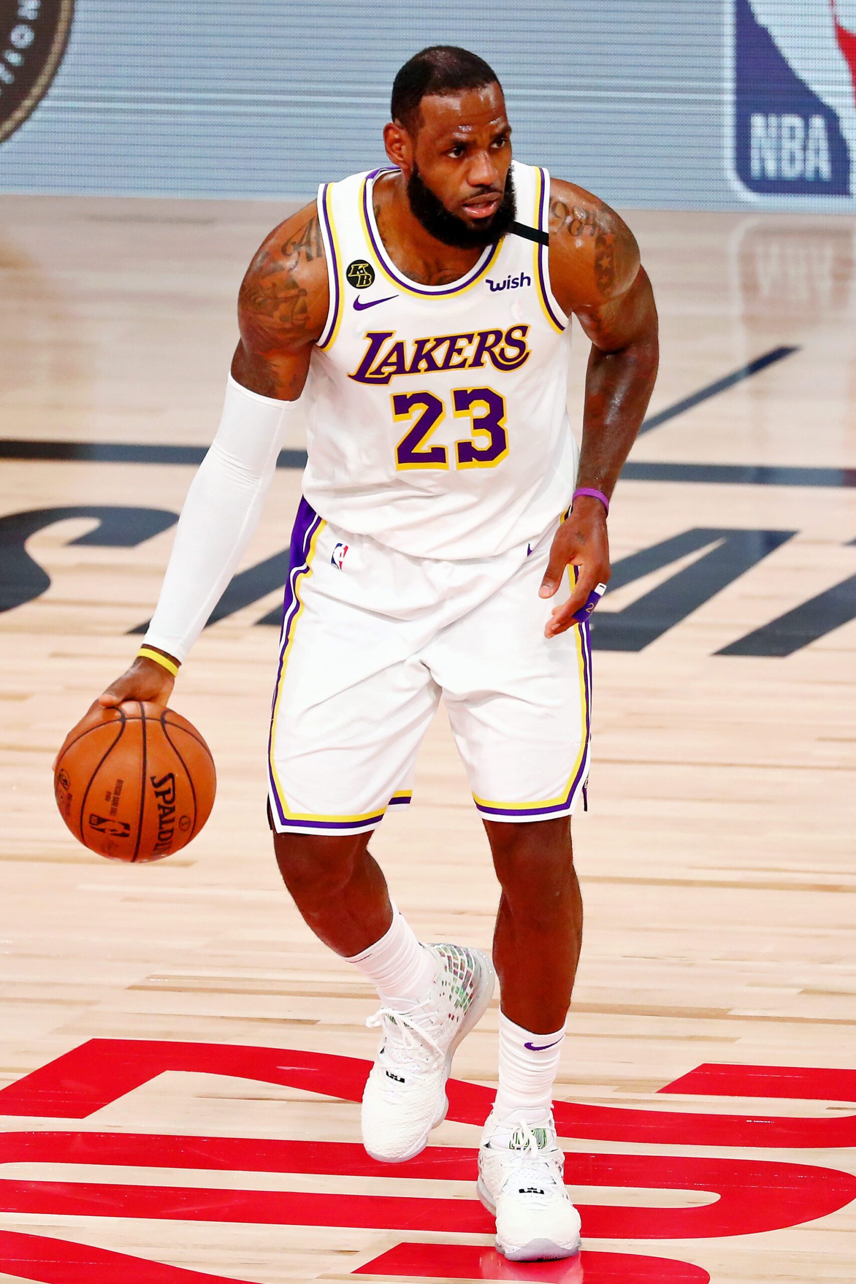 Los Angeles Lakers News: 1 Insane LeBron James Stat Gives Fans Reminder of Star's Longevity 2 Los Angeles Lakers, LeBron James, ESPN