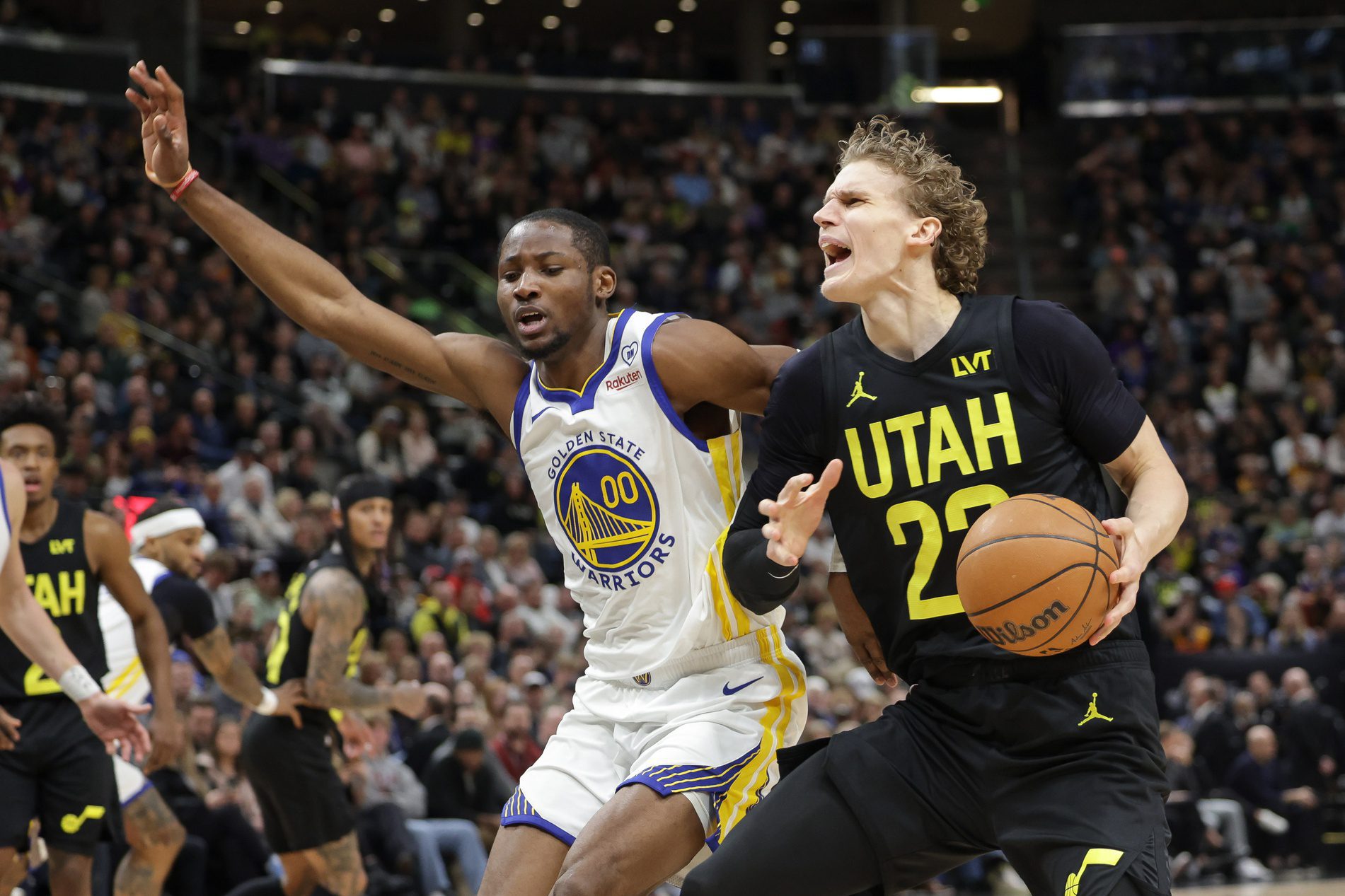 Golden State Warriors Among the Favorites to Land $195.8 Million Star 1 Feb 12, 2024; Salt Lake City, Utah, USA; Utah Jazz forward Lauri Markkanen (23) is fouled by Golden State Warriors forward Jonathan Kuminga (00) during the second quarter at Delta Center. Mandatory Credit: Chris Nicoll-USA TODAY Sports