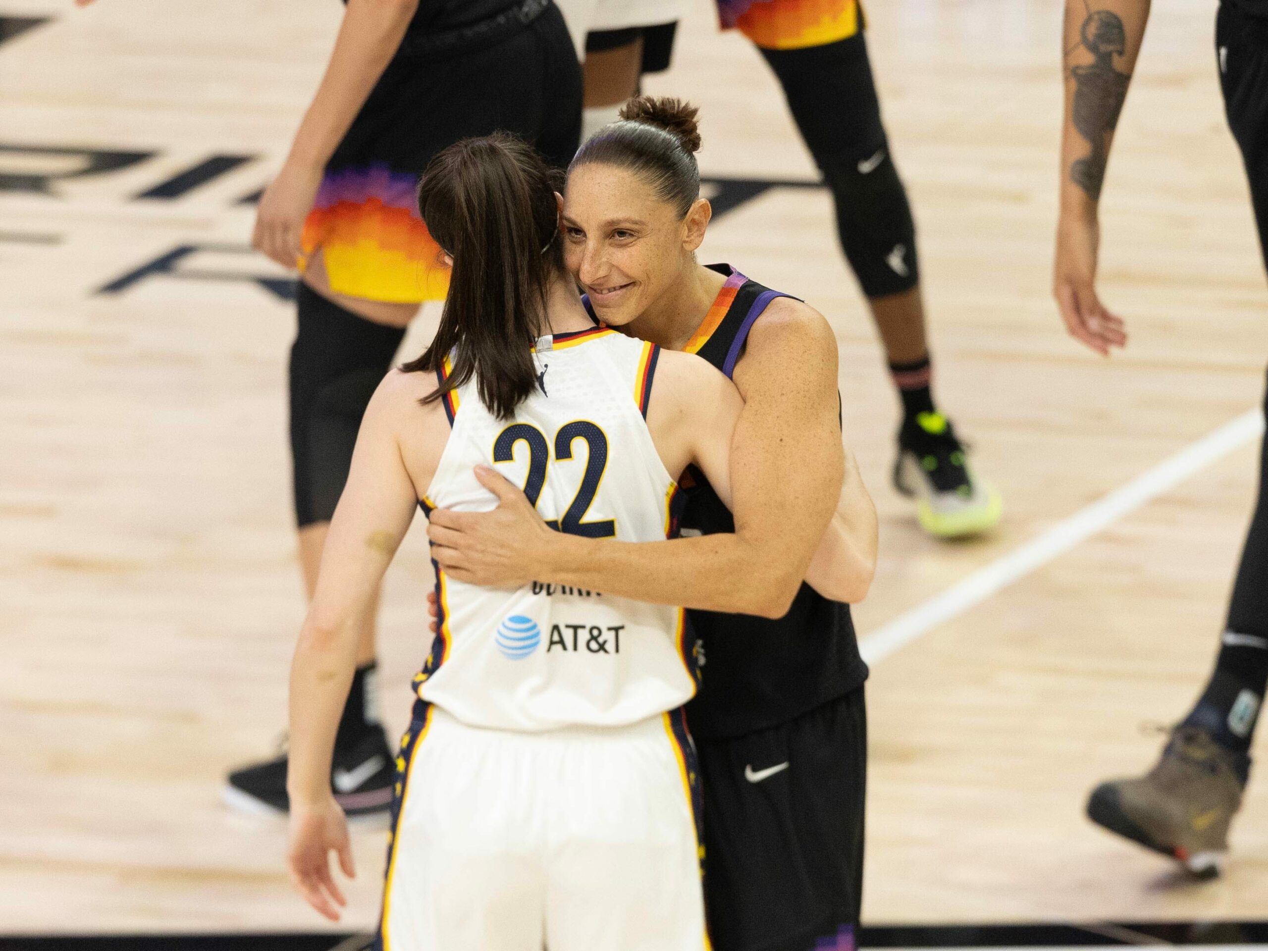 Caitlin Clark Gets Diana Taurasi Humbled After Mistake
