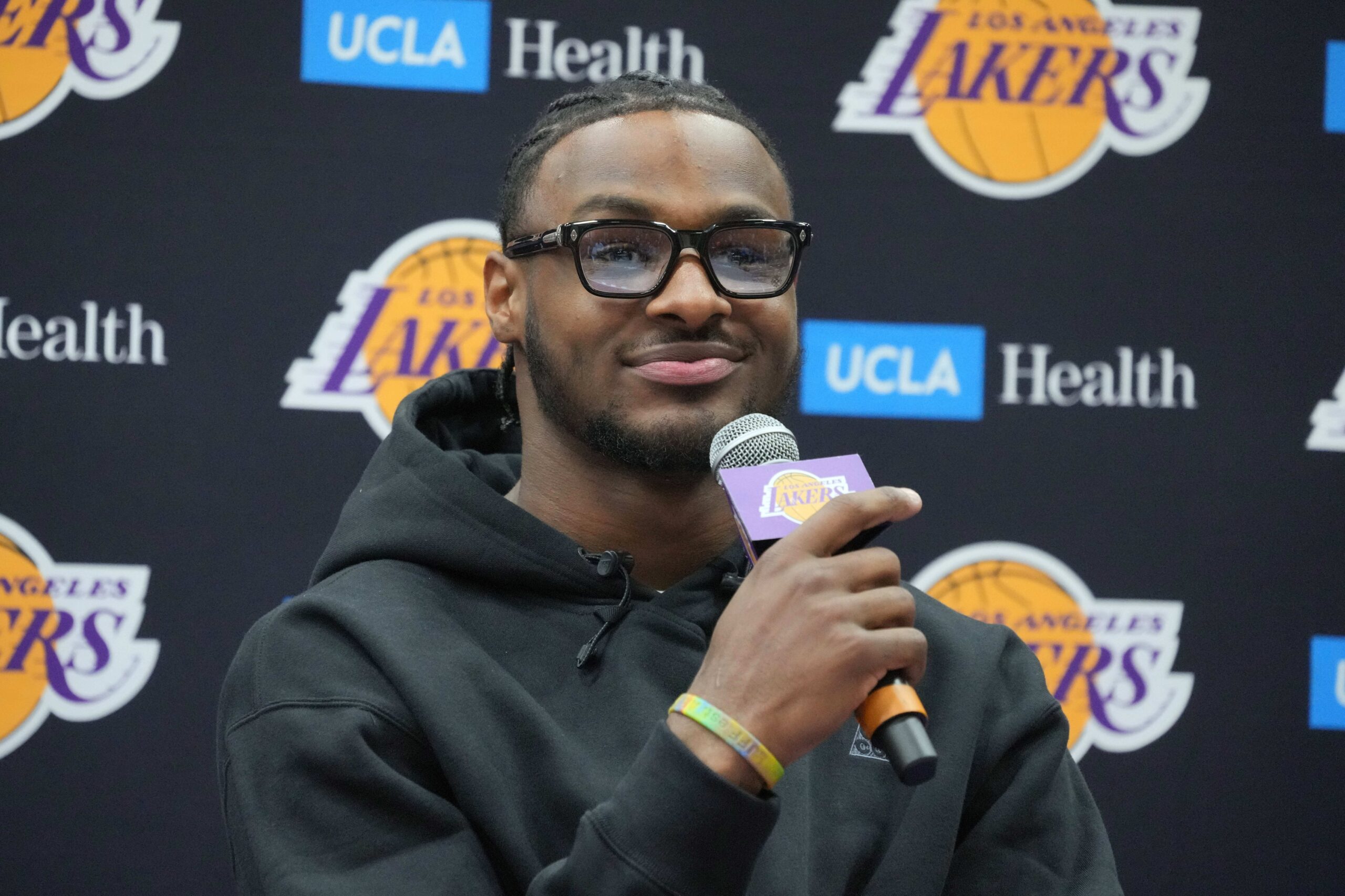 Los Angeles Lakers: LeBron James, Bronny James Catch Strays Amid Hilarious Serena Williams' ESPYs Monologue 1 Jul 2, 2024; El Segundo, CA, USA; Los Angeles Lakers second round draft pick Bronny James at a press conference at the UCLA Health Training Center. Mandatory Credit: Kirby Lee-USA TODAY Sports