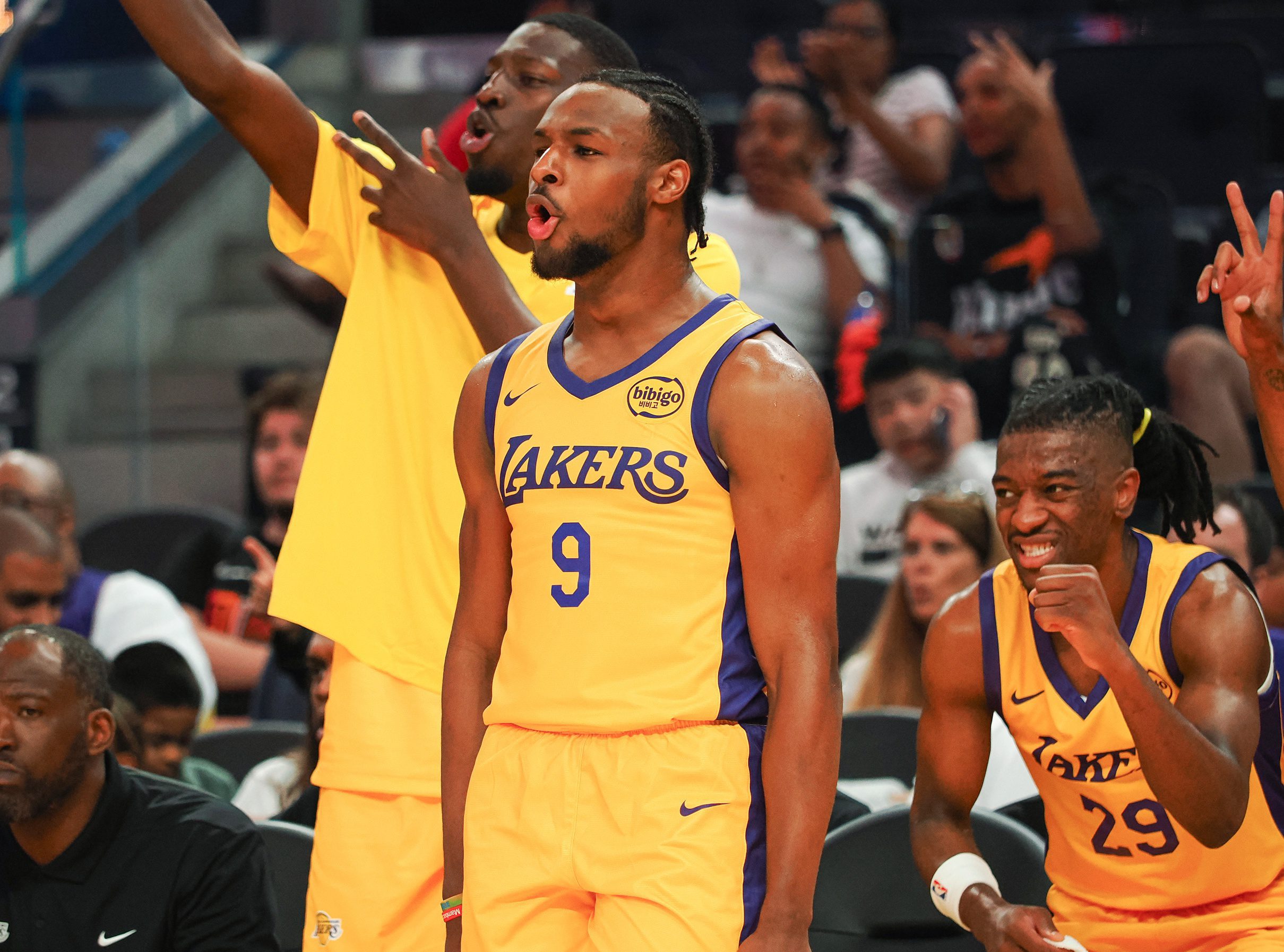 Los Angeles Lakers: Fans Share Honest Takes on Bronny James' Summer League Injury 3 Los Angeles Lakers, Bronny James
