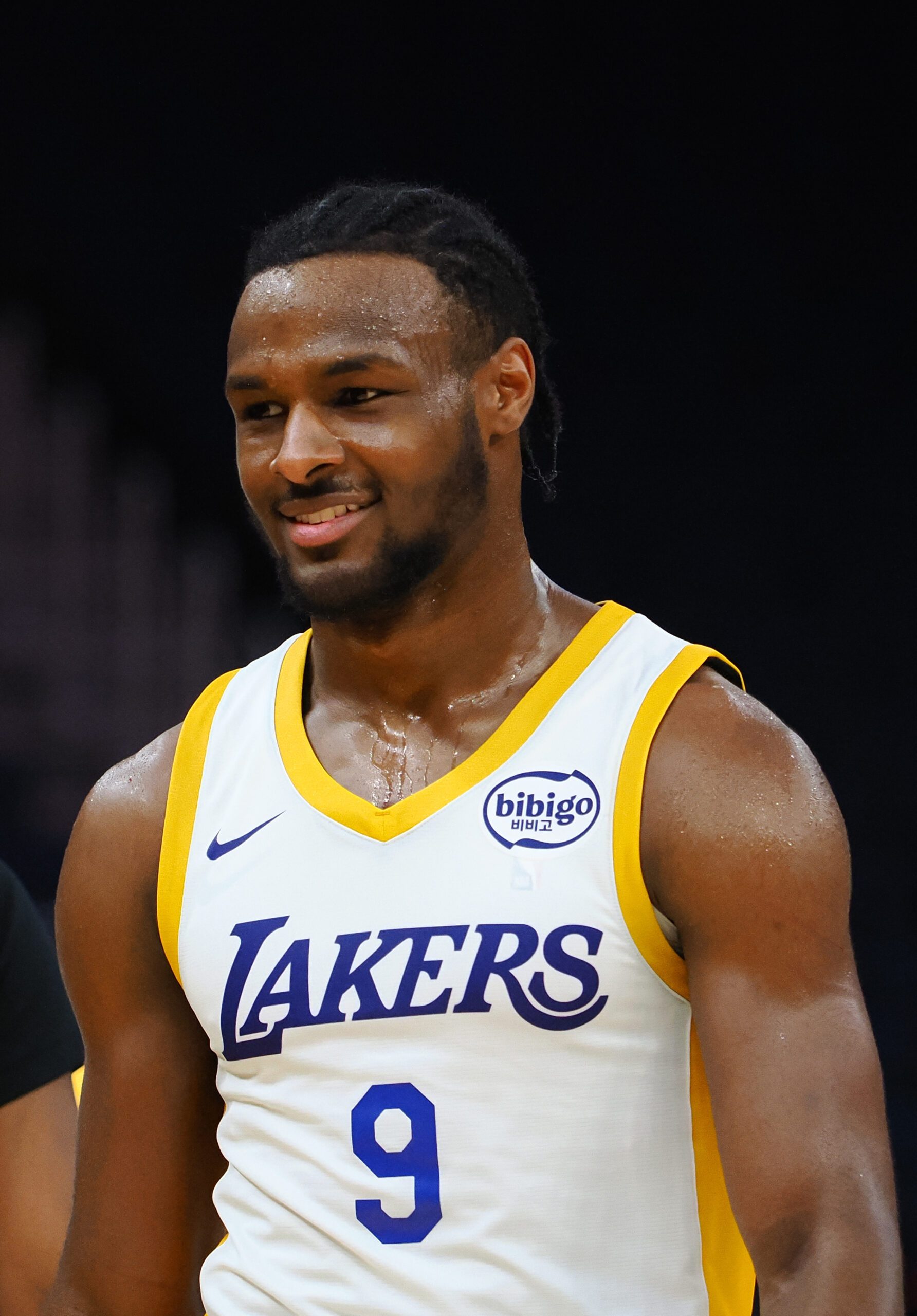 NBA: Bronny James, Victor Wembanyama Weight Comparison Has Fans Buzzing 4 Los Angeles Lakers, Bronny James, NBA