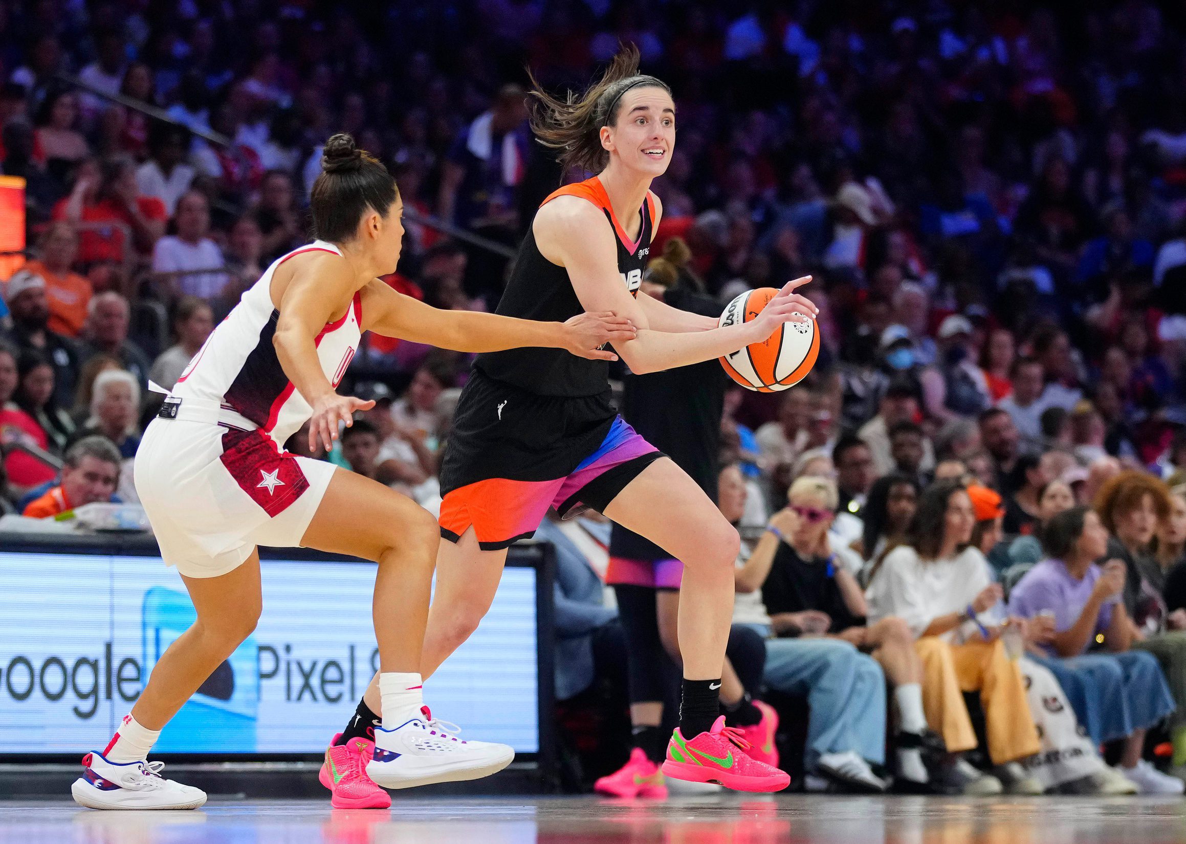 "This Is Wild": Caitlin Clark Unique Duel Gets Reaction From Kelsey Plum 3 WNBA, Caitlin Clark