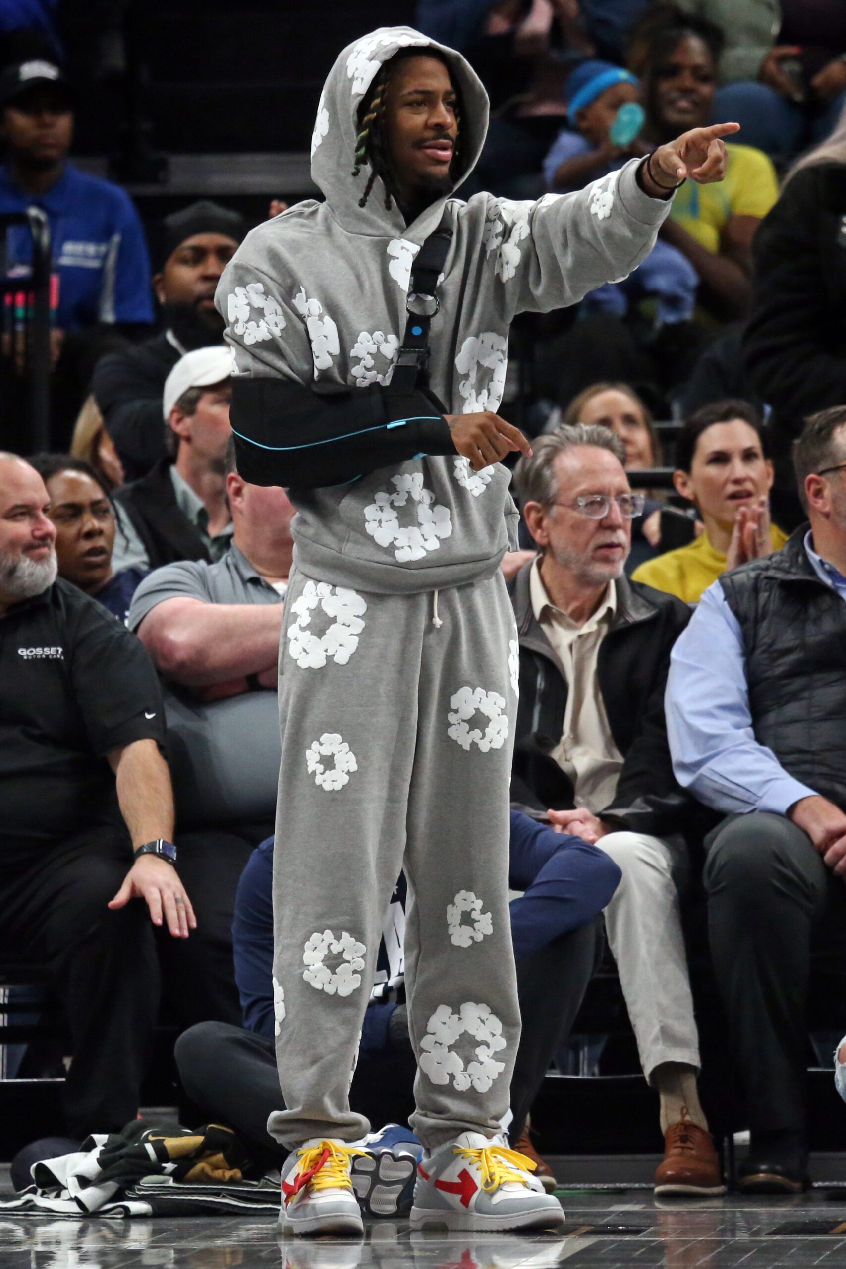 Ja Morant's Agent Warns NBA Ahead of Memphis Grizzlies Star's Injury Return 1 Memphis Grizzlies, Ja Morant