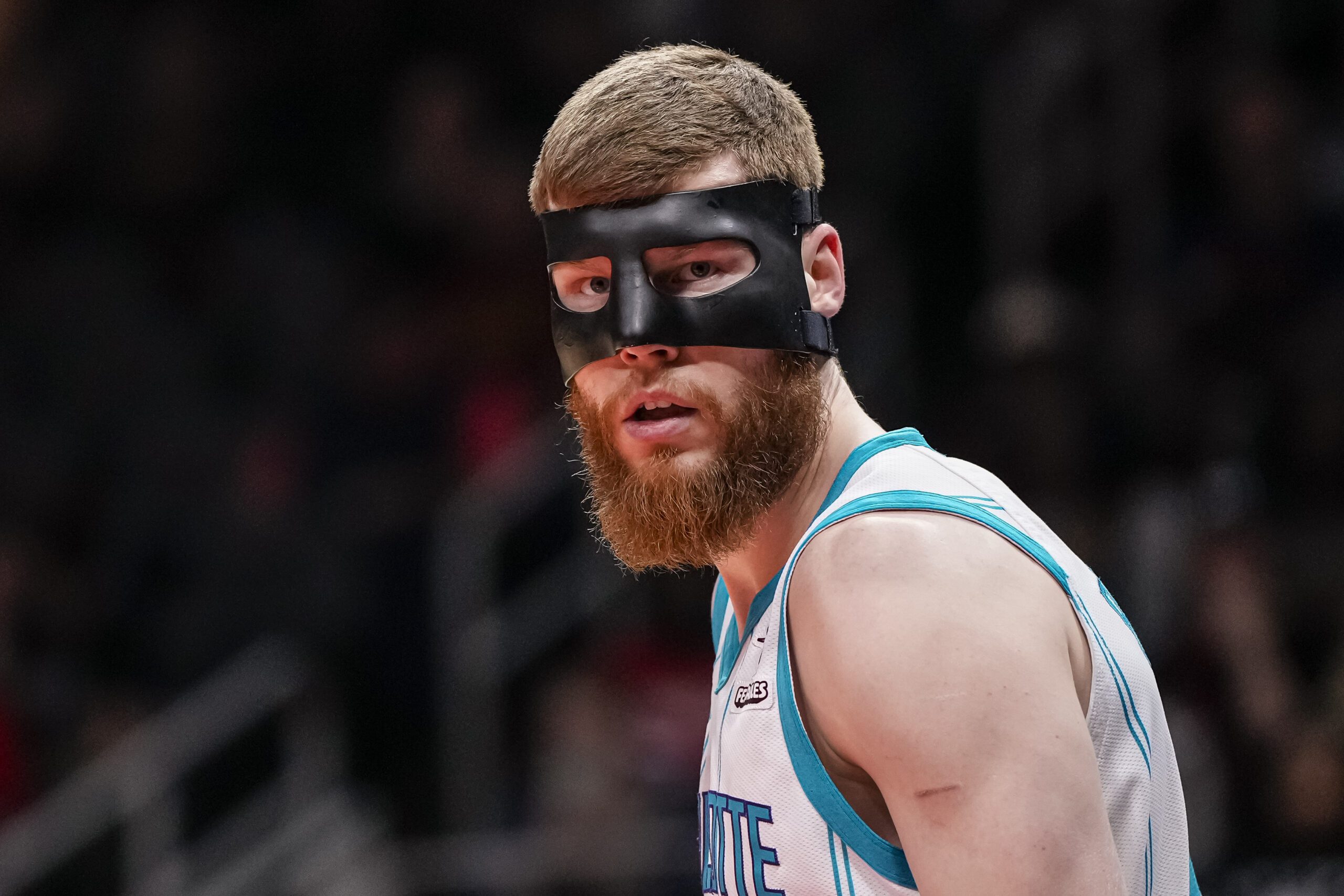 Golden State Warriors Rumors: Dubs Reportedly Signed Career 40% Three-Point Shooter to New Training Camp Deal 1 Golden State Warriors, Charlotte Hornets, Davis Bertans