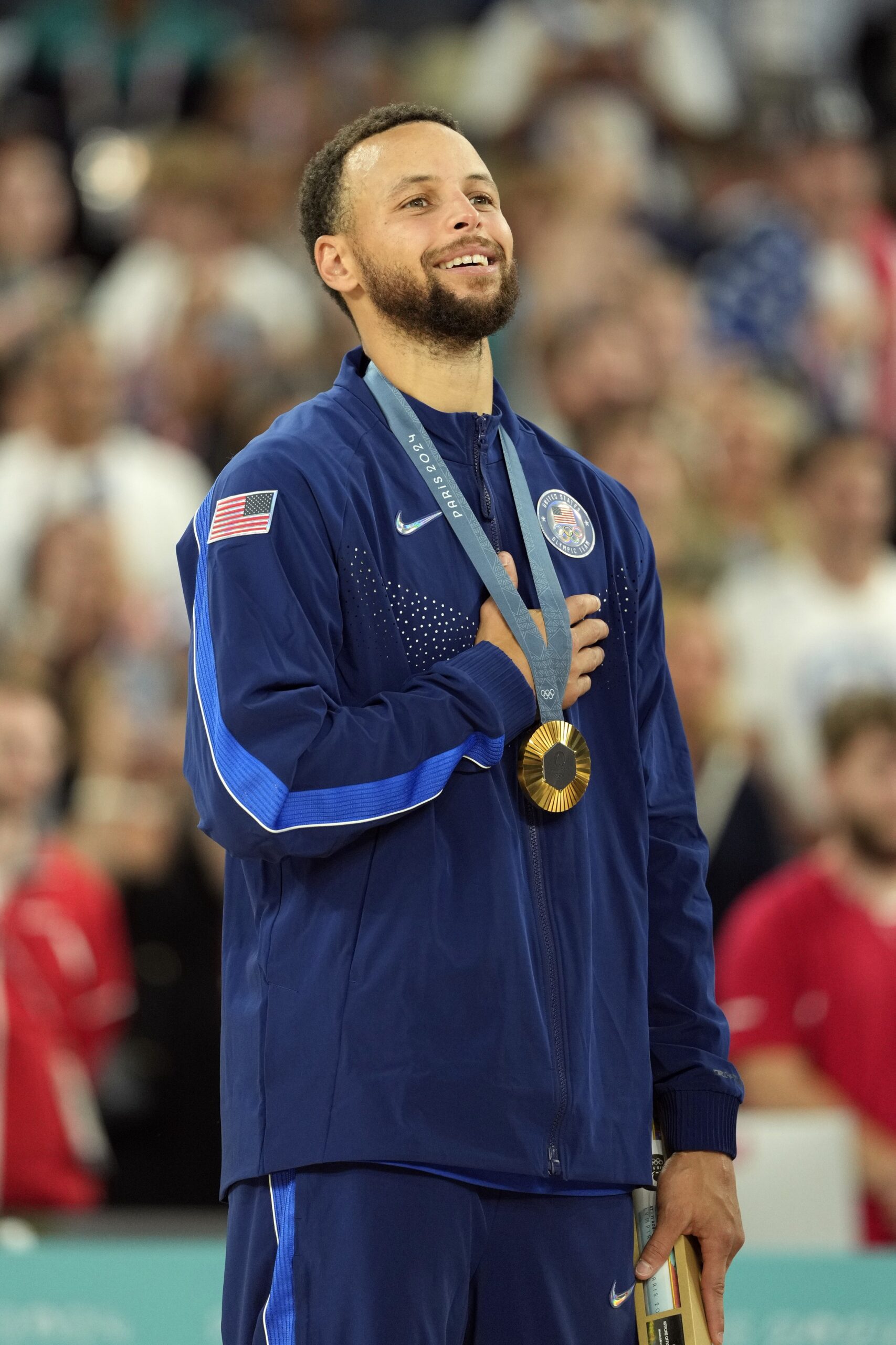Los Angeles Lakers' LeBron James Loves This Olympic Photo With Stephen Curry, Kevin Durant 4 Golden State Warriors, Stephen Curry, USA Basketball, Olympics