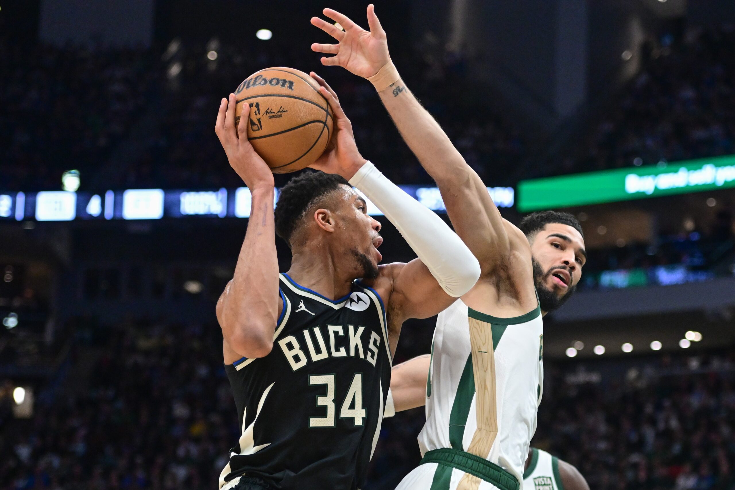 Milwaukee Bucks Vs Boston Celtics Odds, Picks, Moneyline NBA 2024-2025 Season 10/28/2024 2 USATSI 22270654 168400517 lowres scaled