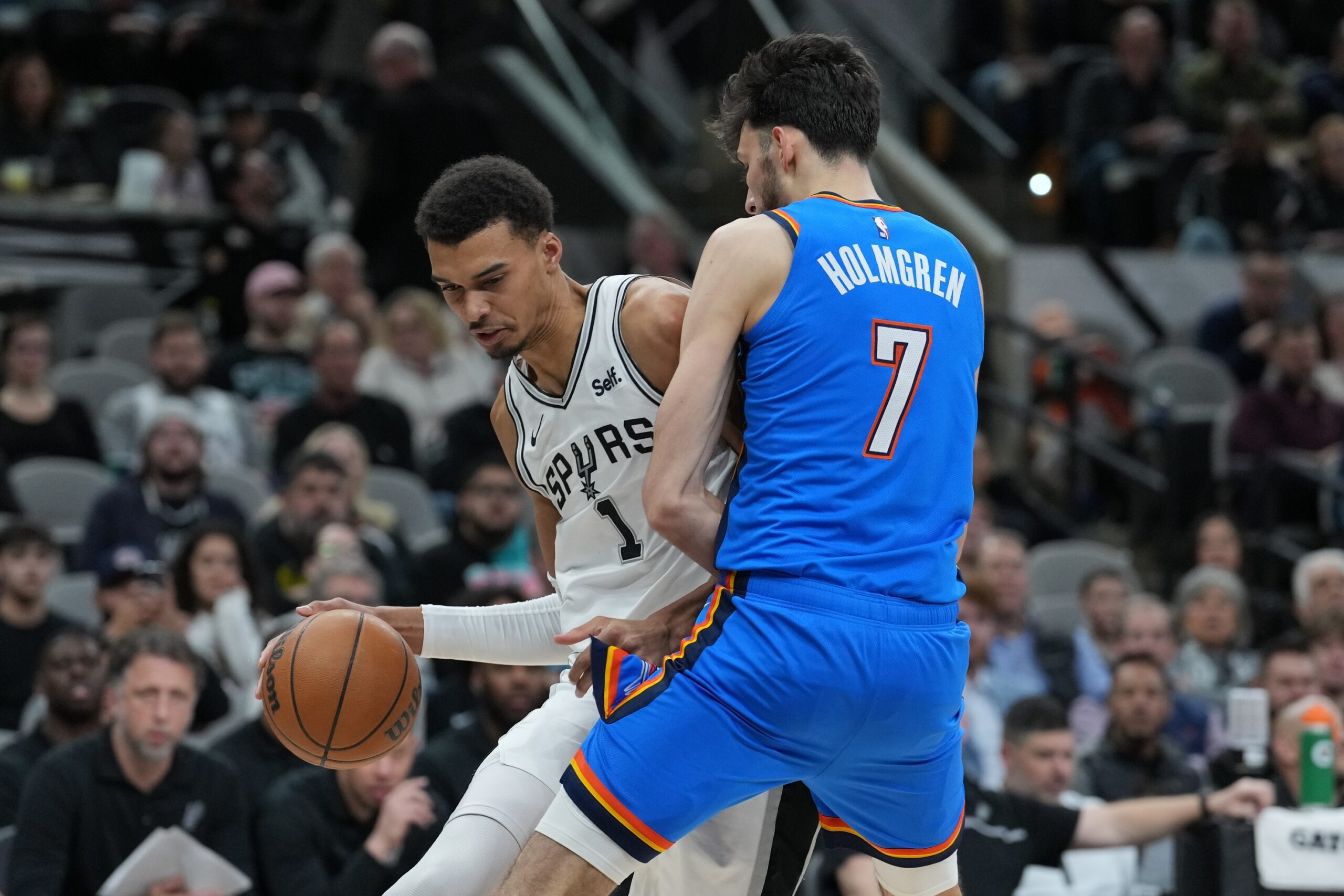 Oklahoma City Thunder: Mark Daigneault Might Have Just Found the 1 Perfect Nickname for Chet Holmgren 3 San Antonio Spurs, Oklahoma City Thunder
