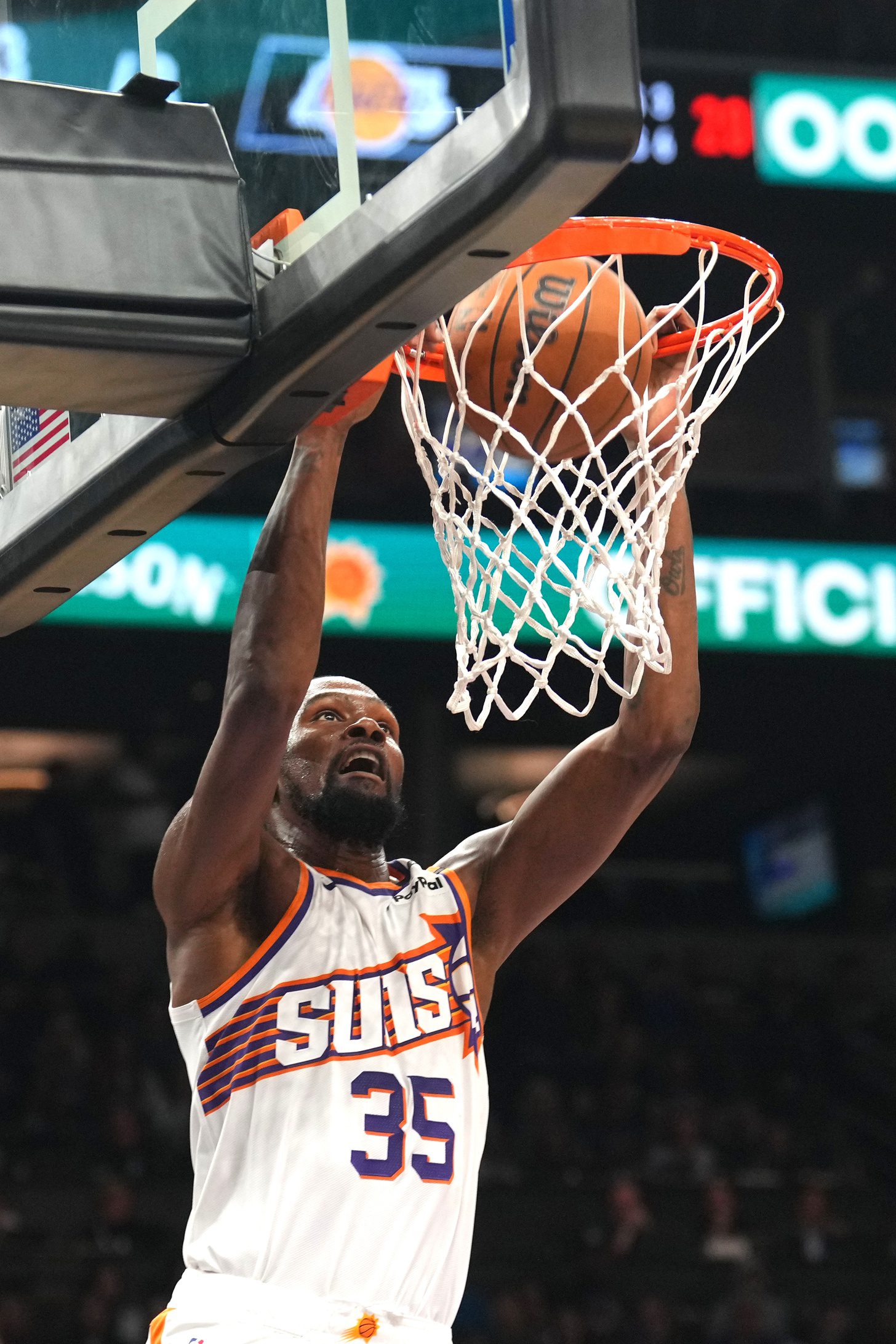 Kevin Durant's Reaction To Jayden Daniels' Miracle Commanders TD Goes Viral 1 Phoenix Suns, Kevin Durant