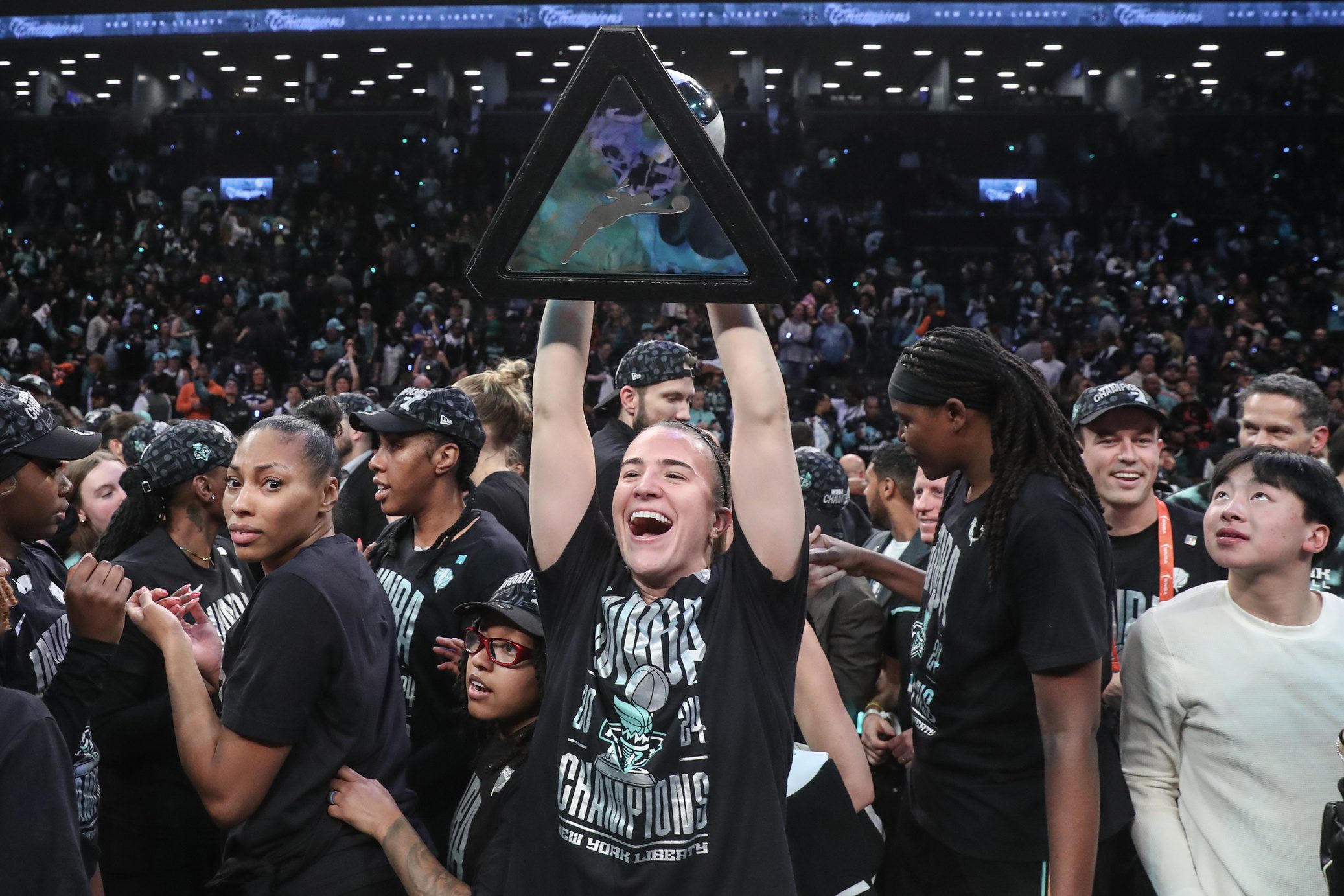Los Angeles Lakers: LeBron James Reacts to 1 Aspect of New York Liberty's WNBA Championship Run 2 New York Liberty, Sabrina Ionescu