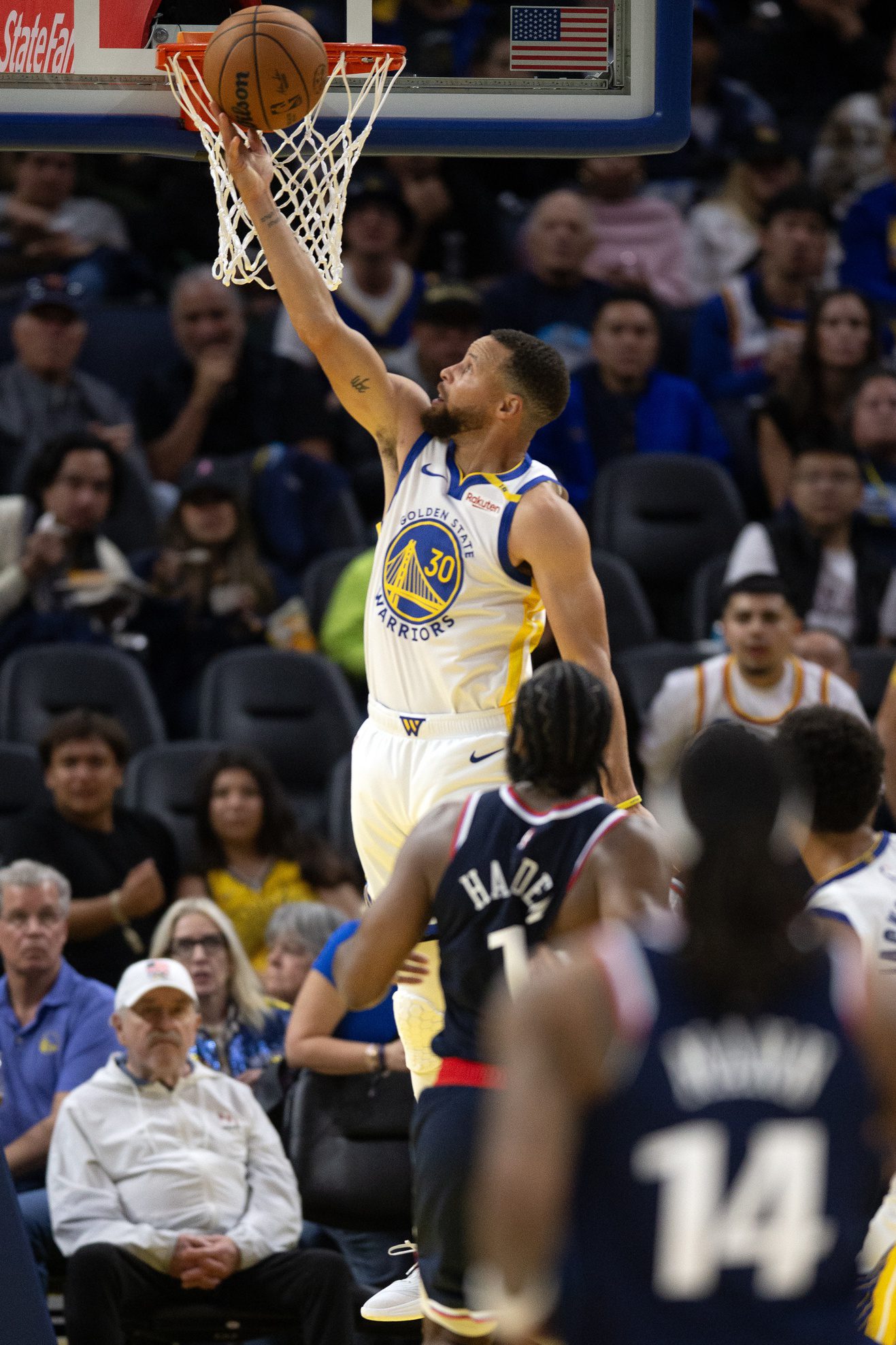 Golden State Warriors' Stephen Curry Is Earning Crazy Money This 2024-25 Season 1 Golden State Warriors, Stephen Curry