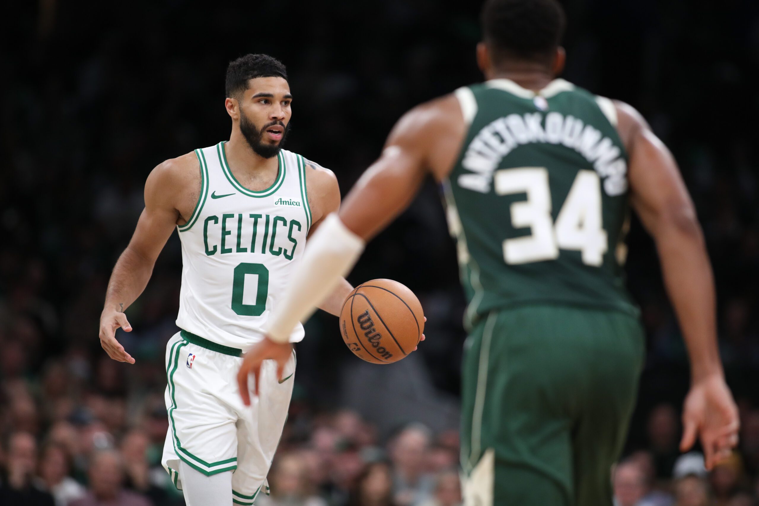 Boston Celtics: Kristaps Porzingis' Expected Return Date From His "Rare" Leg Injury Revealed by 1 Insider 3 Milwaukee Bucks versus Boston Celtics