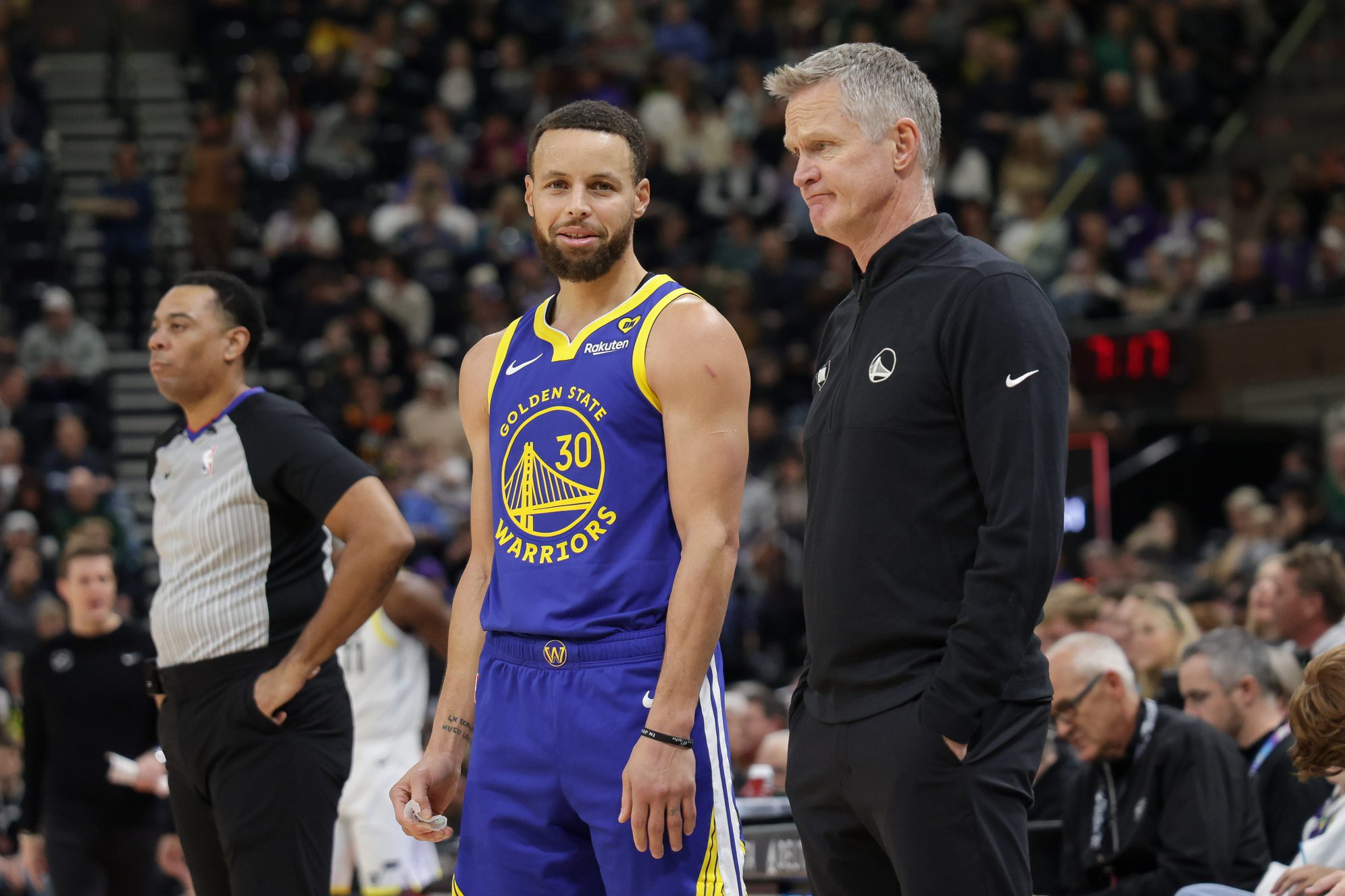 Golden State Warriors: Steve Kerr Wants to Avoid the Play-In to Give Players Rest Before the Playoffs 2 Steve Kerr, Steph Curry