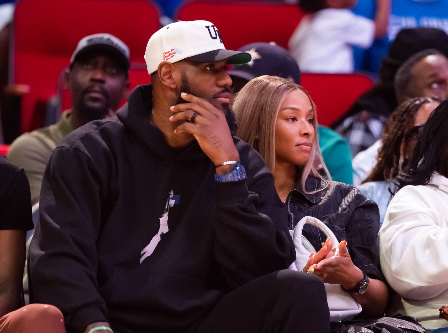 "I Like The Way Them White Men Look At LeBron": Savannah James Treatment Of LeBron James Criticized By Kevin Gates Using Race Card 1 LeBron James and wife