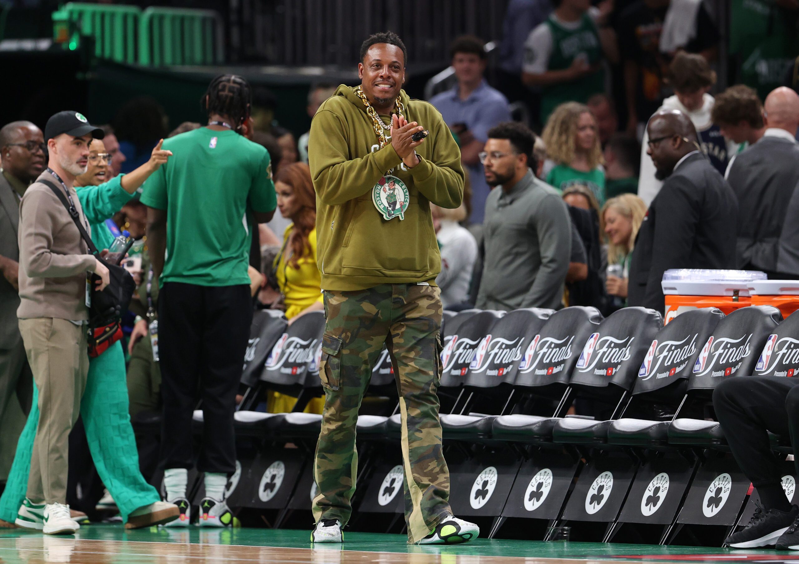 Boston Celtics: Fans Demand Paul Pierce to Follow Through on His Promise to Walk 20.2 Miles After the Game 2 Loss 1 Boston Celtics
