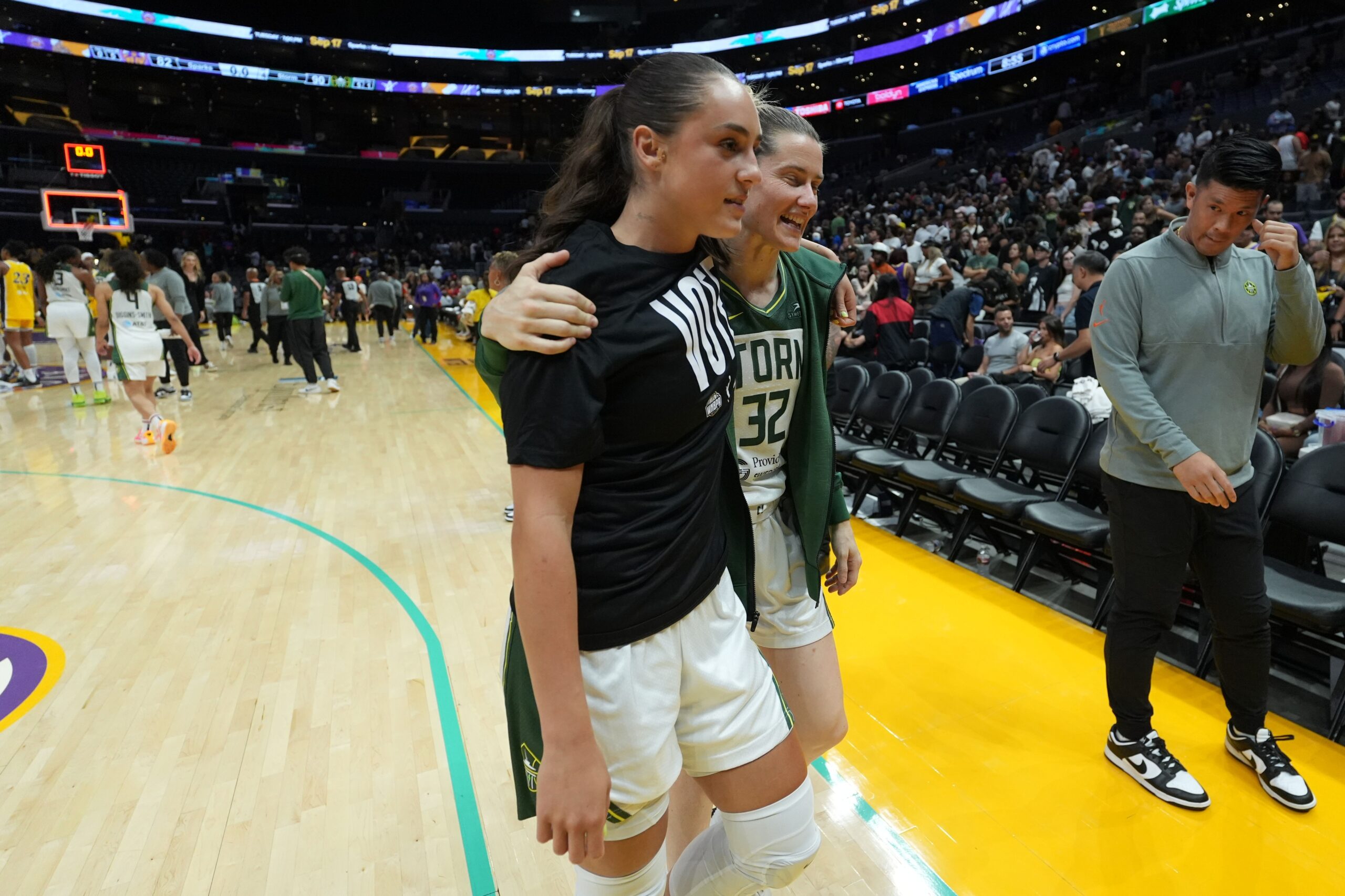 "Fire": Nika Muhl Hypes Up Breanna Stewart's Met Gala's Fashion Choice 3 WNBA, Nika Muhl, Seattle Storm