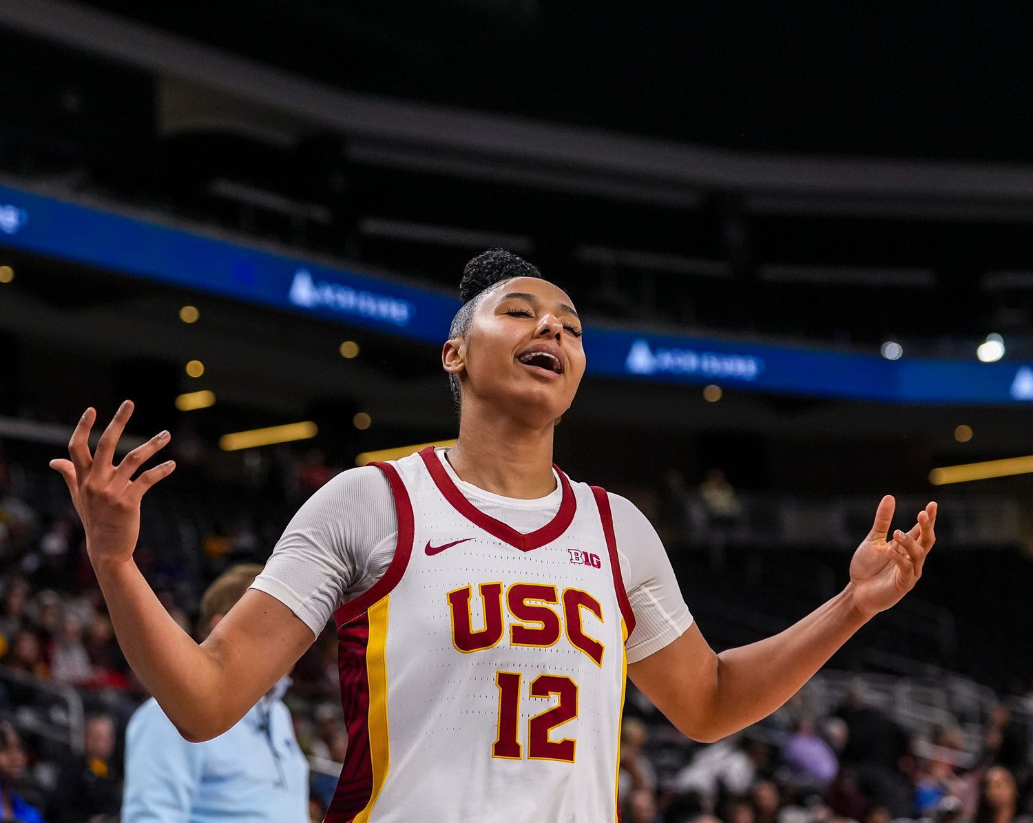 JuJu Watkins Is Better Than Caitlin Clark, Says Former NBA Coach 1 JuJu Watkins