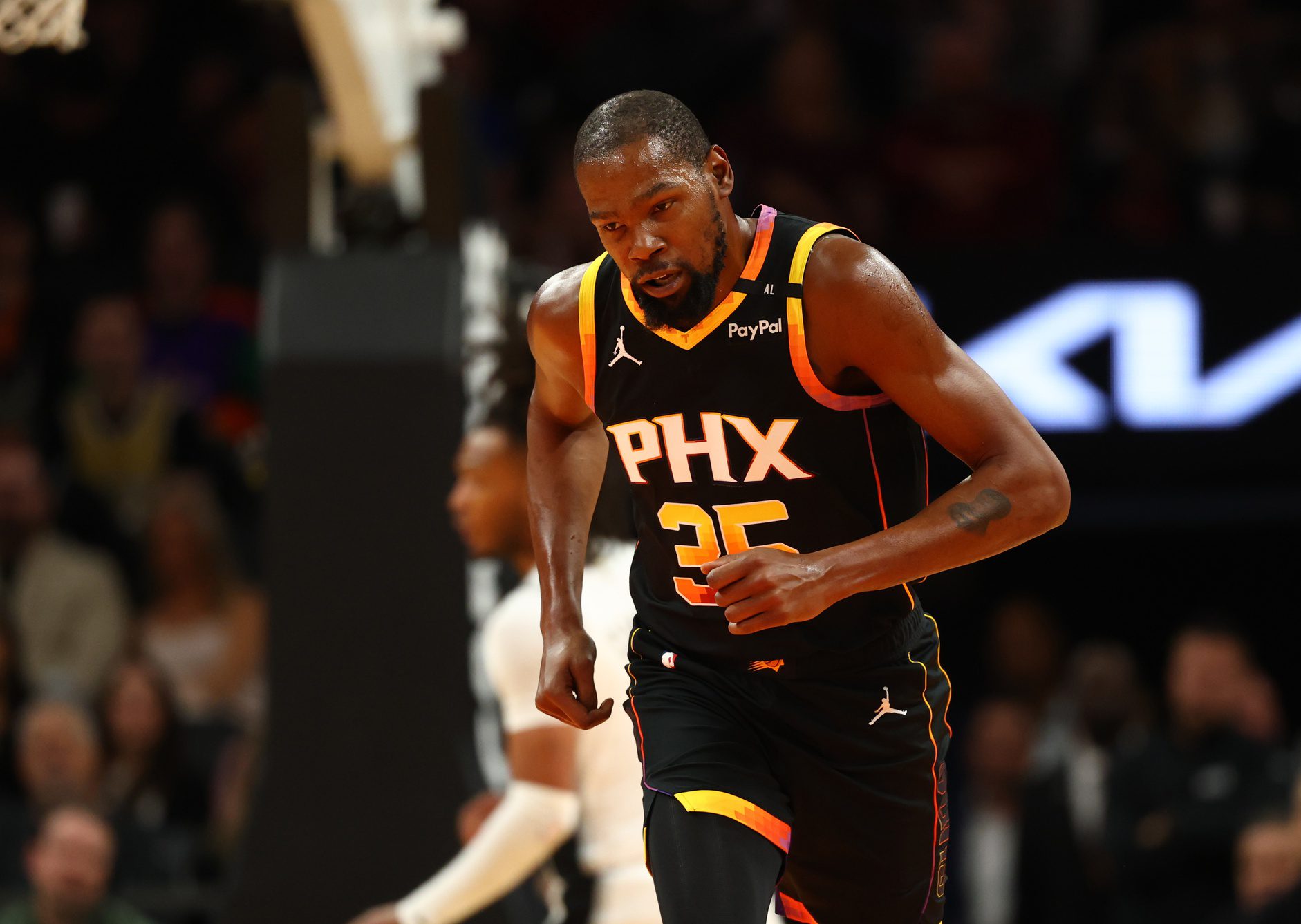 San Antonio Spurs: Rumors Circulate That Kevin Durant Could Team Up With the 7'4 Superstar 3 Kevin Durant