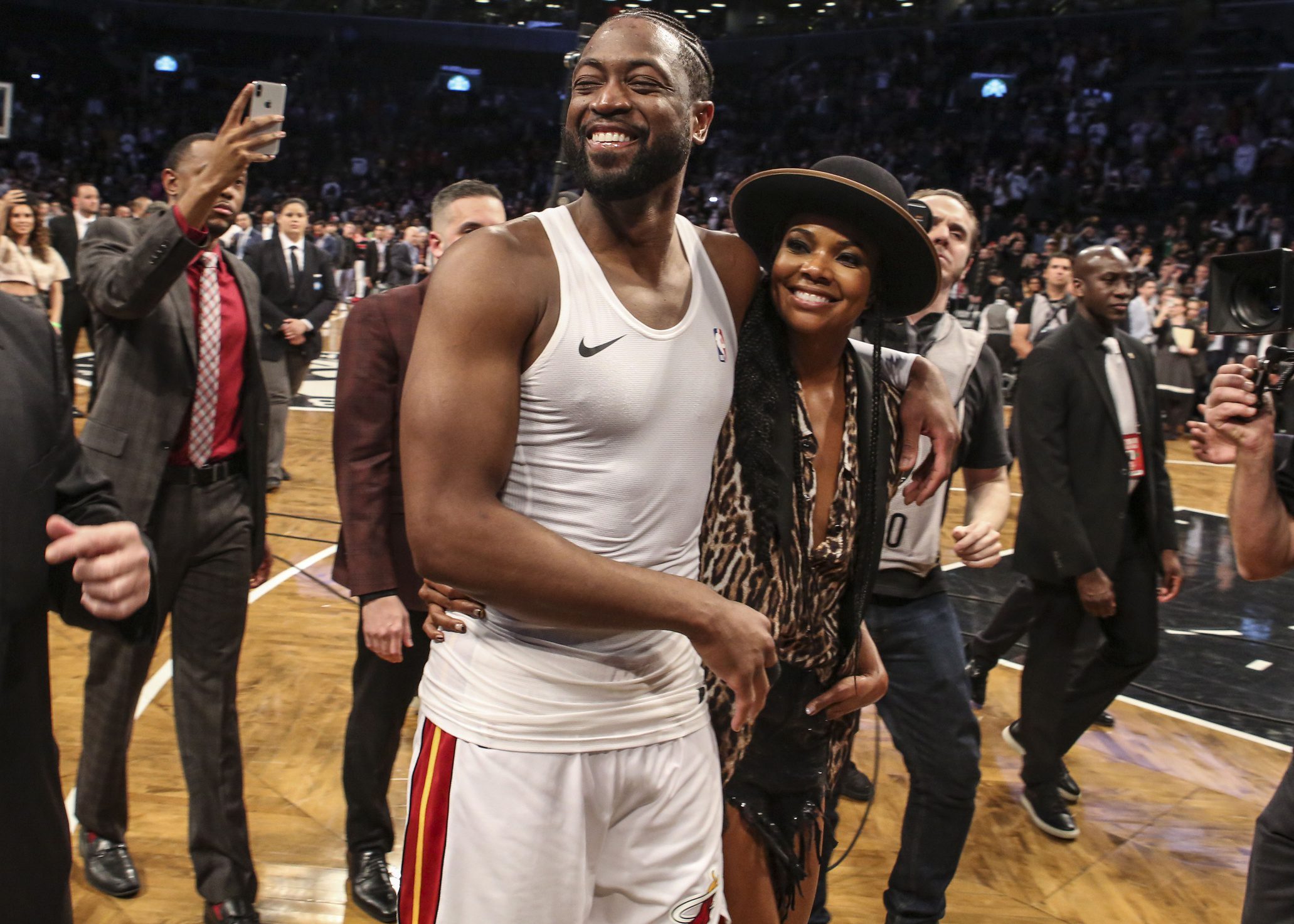 "Out Of Your Comfort Zone": Gabrielle Union Reacts To Dwyane Wade's SNL Post With Sabrina Carpenter 3 USATSI 12511729 168400517 lowres