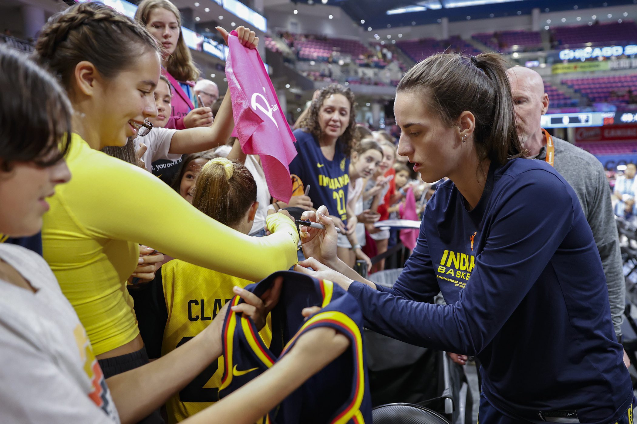 "I'm Here For The Elite Content": Caitlin Clark Reacts To 'The Home Edit' Girls Gushing Over Following Each Other 4 USATSI 24115365 168400517 lowres