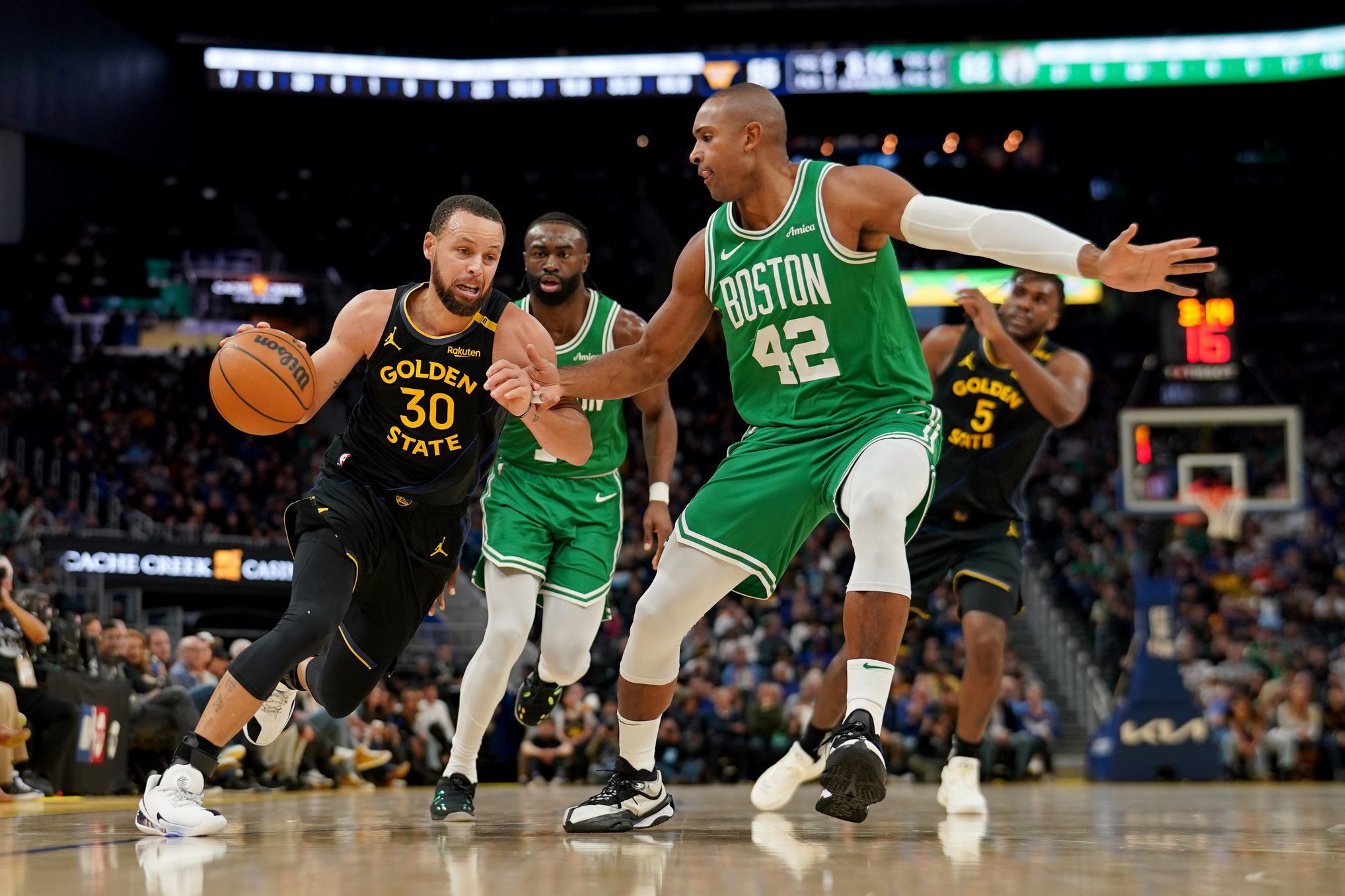 "He's a Champion, Great Player" - Golden State Warriors' Stephen Curry Hints at Potential Signing of 39-Year-Old Free Agent 1 Steph Curry, Golden State Warriors